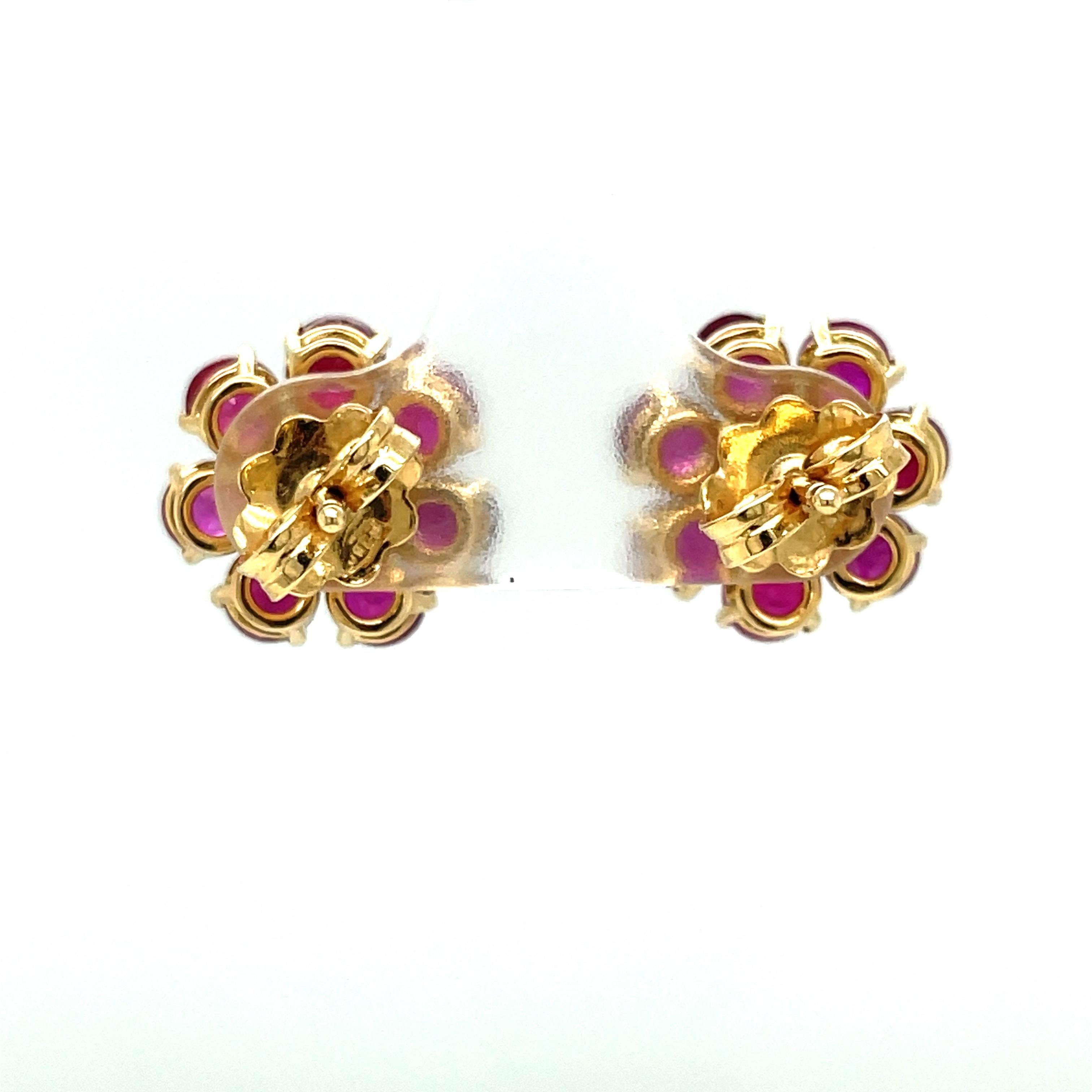 Retro Vintage Ruby Diamond Gold Cluster Stud Earrings For Sale