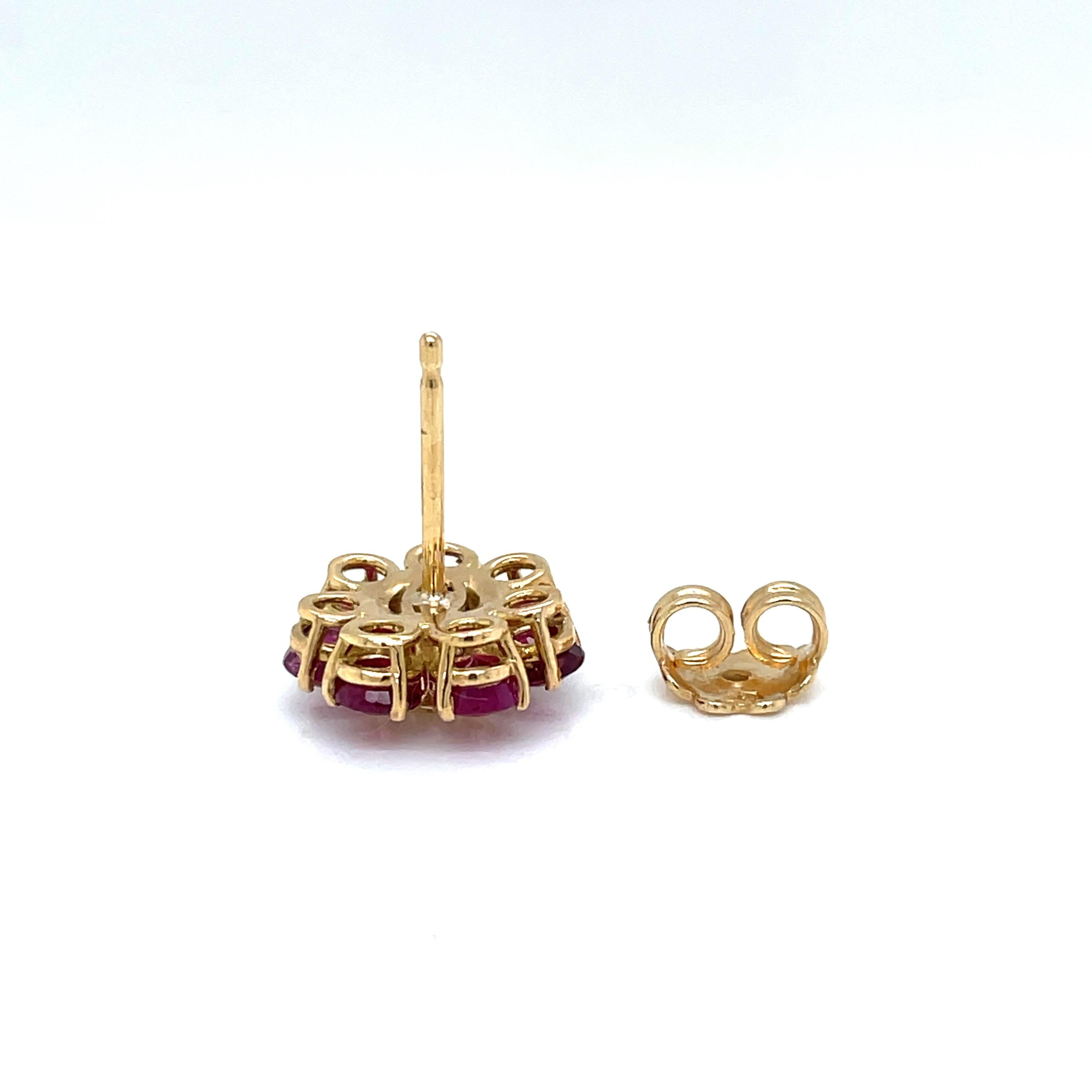 Boucles d'oreilles Vintage Rubis Diamant Or Cluster Pour femmes en vente