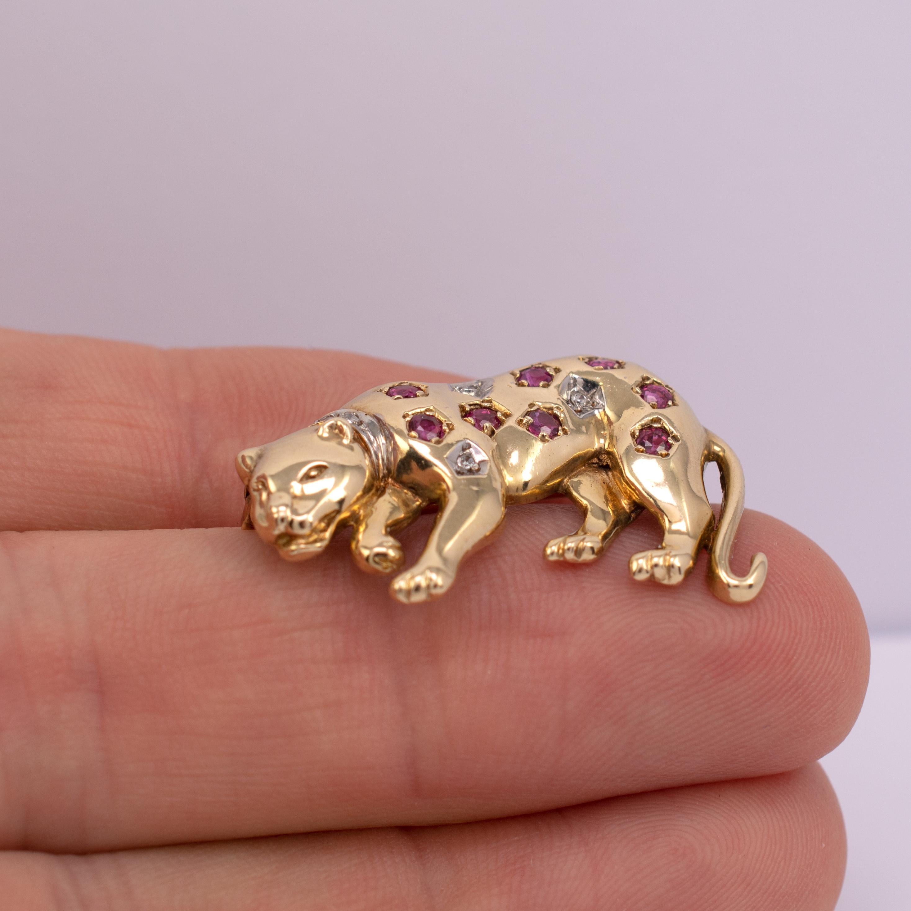 vintage leopard brooch