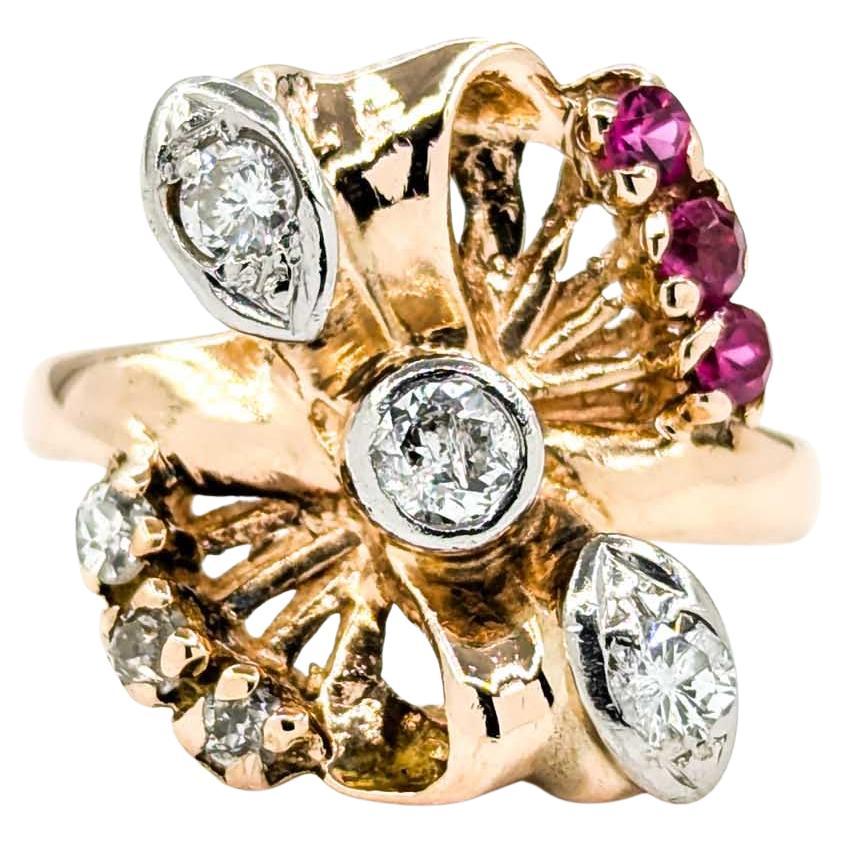 Anillo vintage de rubíes y diamantes en oro rosa de 14k