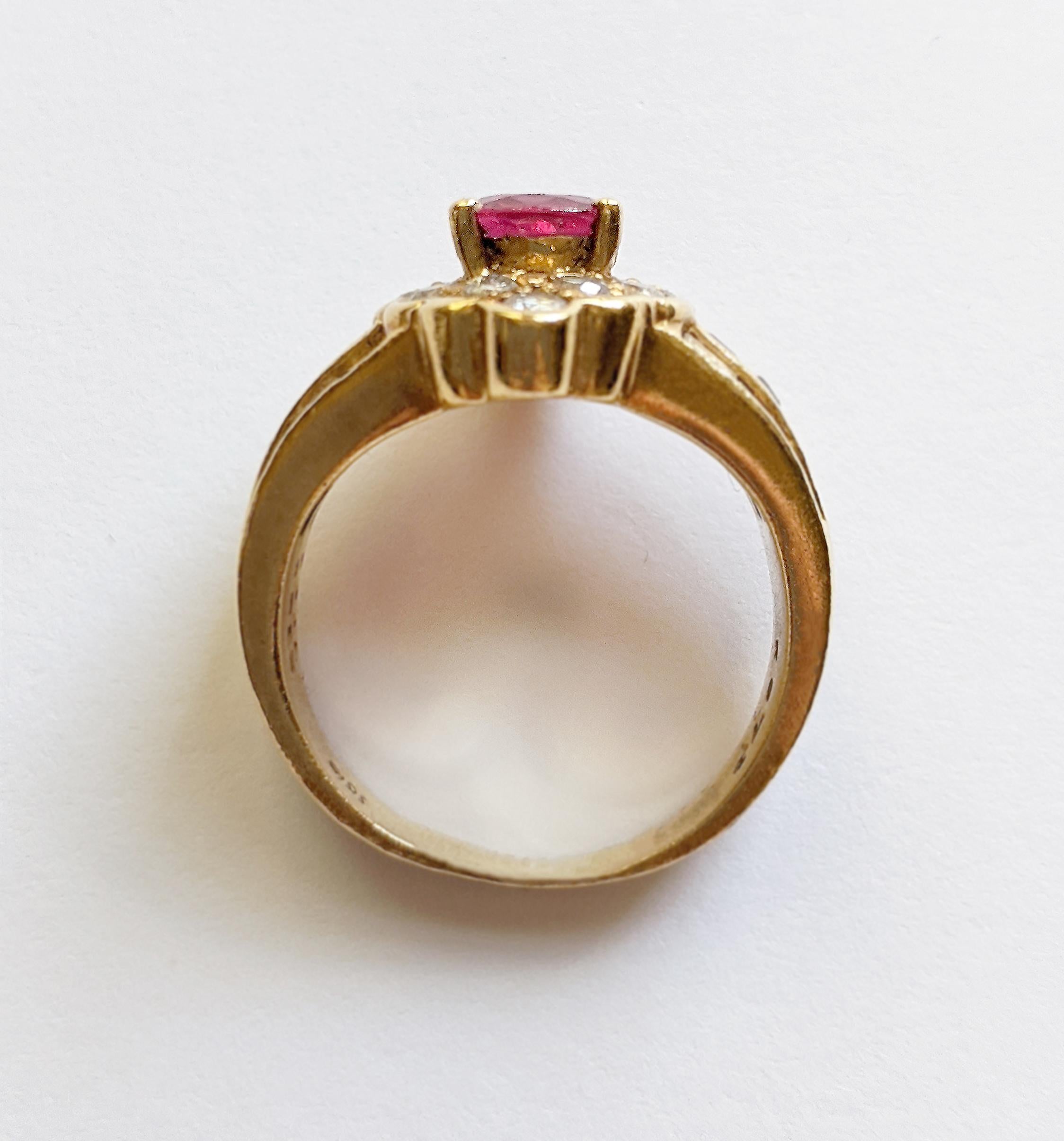 Oval Cut Vintage Ruby and Diamond Ring in 18 Karat Yellow Gold For Sale