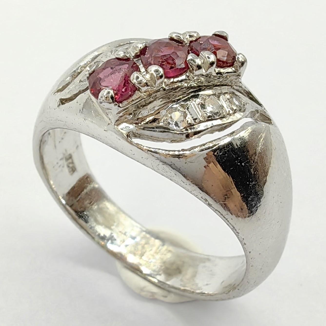 Contemporary Vintage Ruby Diamond Ring in 925 Sterling Silver For Sale