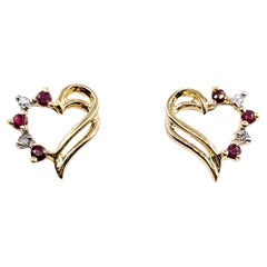 Boucles d'oreilles vintage en or jaune 10k avec rubis et diamants