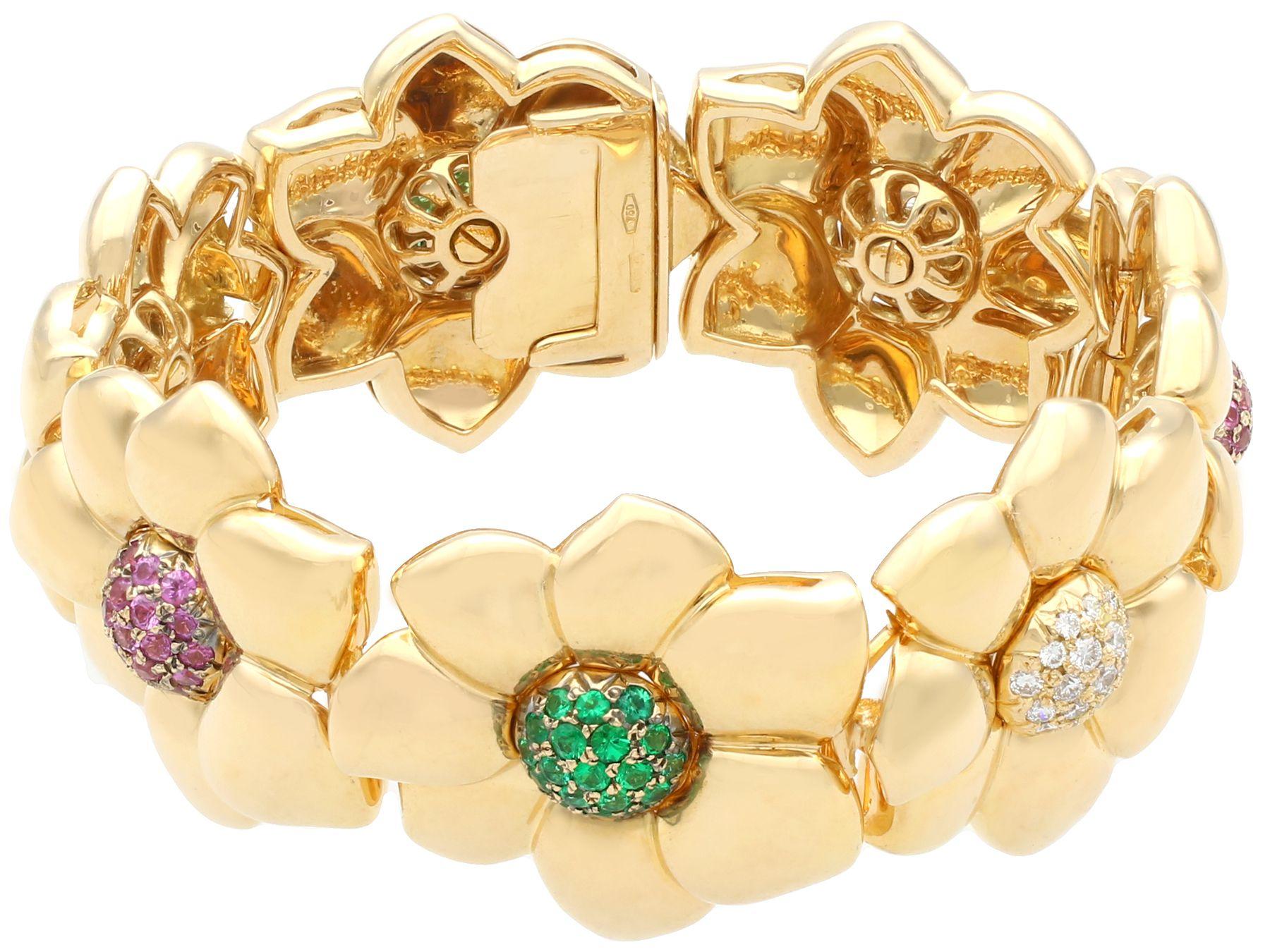 18 Karat Gelbgold Armband mit Rubin, Smaragd und Diamant für Damen oder Herren im Angebot