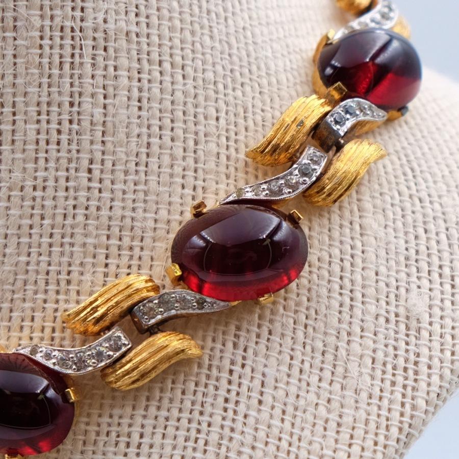 Women's or Men's Vintage Ruby Faux Glass Necklace 1960's