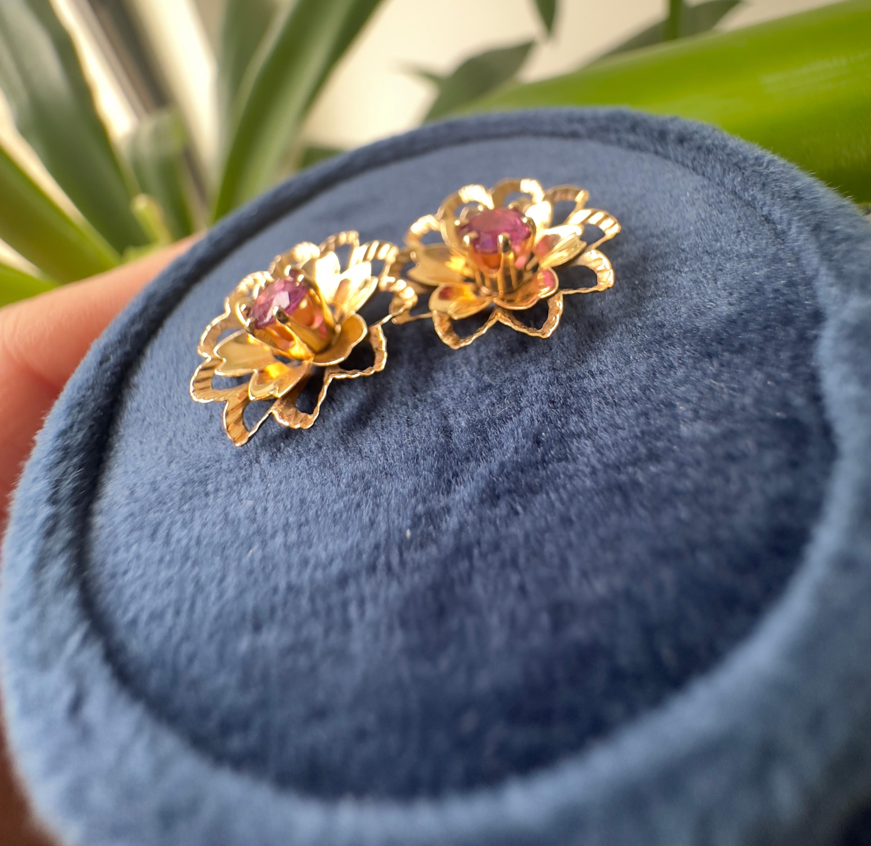 Vintage Ruby Studs with Floral Earring Jackets in 14K Yellow Gold For Sale 2