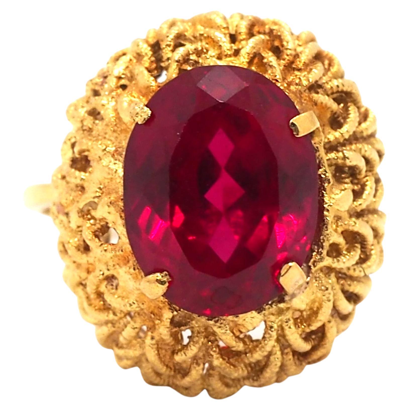 Vintage Ruby Vermeil 18 Karats Yellow Gold Ring For Sale at 1stDibs