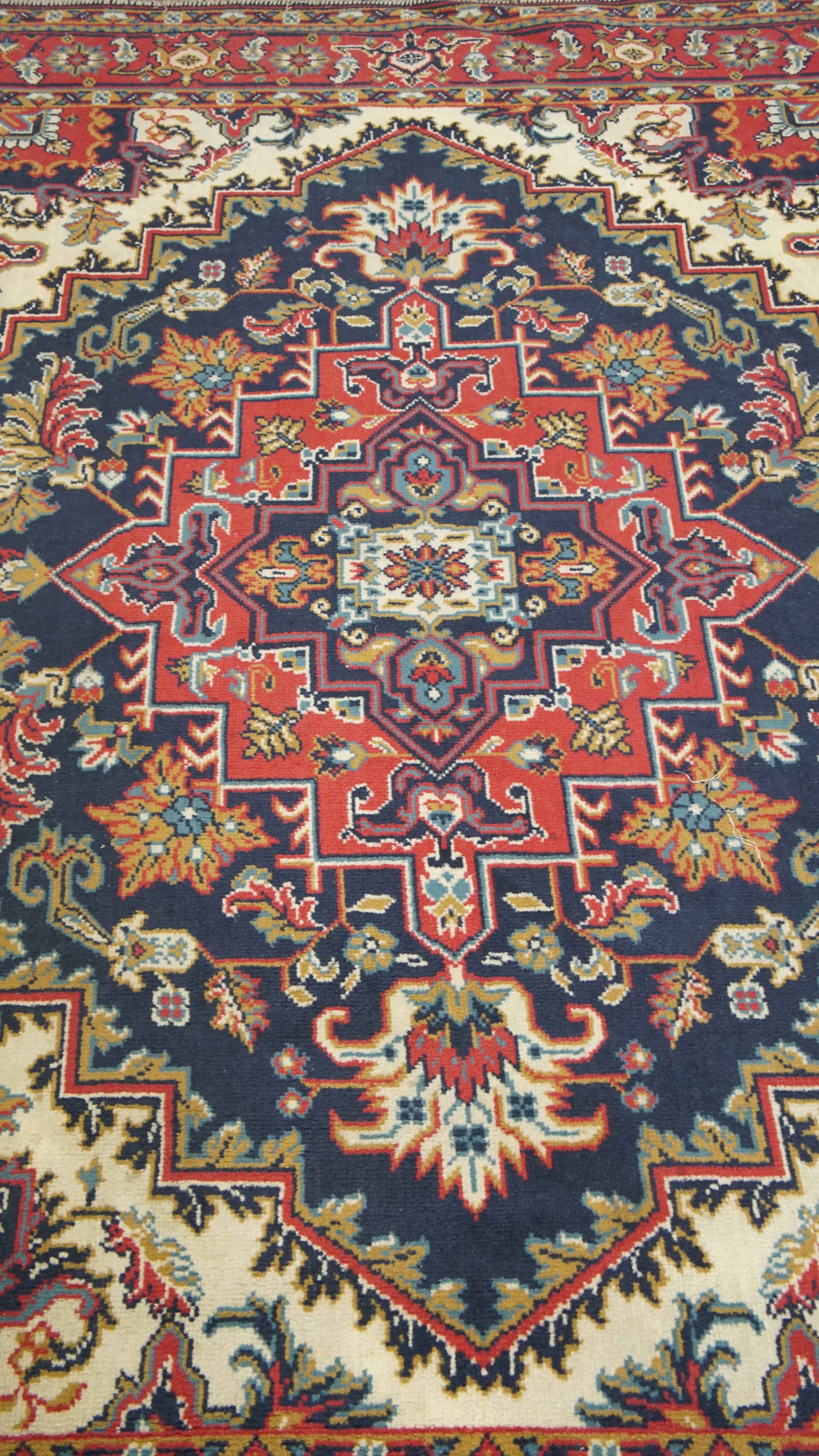 Vintage Rug in Red and Dark Blue – 236x170 cm In Fair Condition For Sale In Harderwijk, NL
