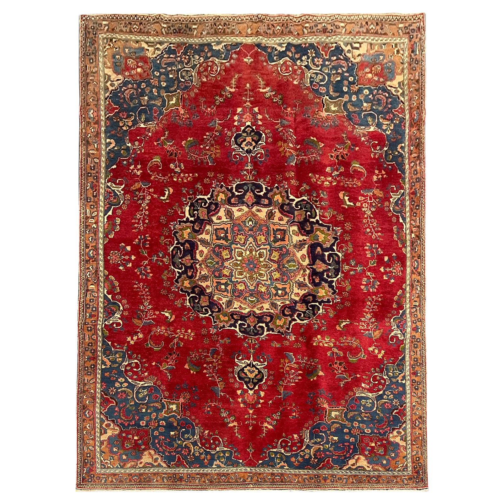 Vintage Rug Knotted Pile Carpet Turkish Handmade Oriental Wool Rug For Sale
