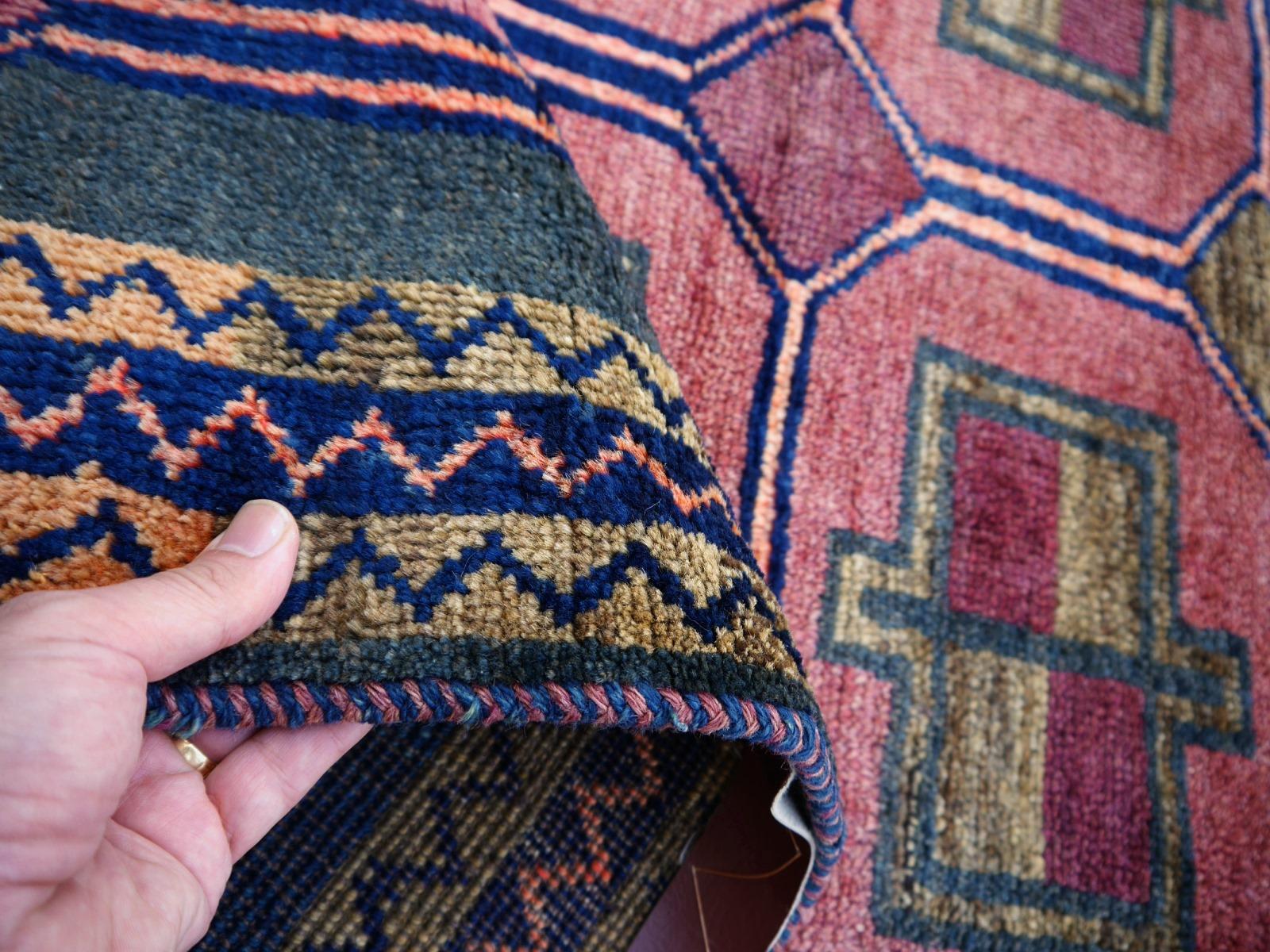 Stunning tribal wool rug, hand-knotted in Turkey.

Kurdish design rugs and carpets are mainly made of fine, hand-spun wool, 
This wonderful and stunning example comes from Eastern Turkey.

This rug was made in a village close to the border to Syria.