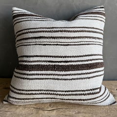Copricuscino vintage con strisce