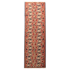 Tapis de couloir caucasien vintage Kilim fait main en laine rouge tissé à plat