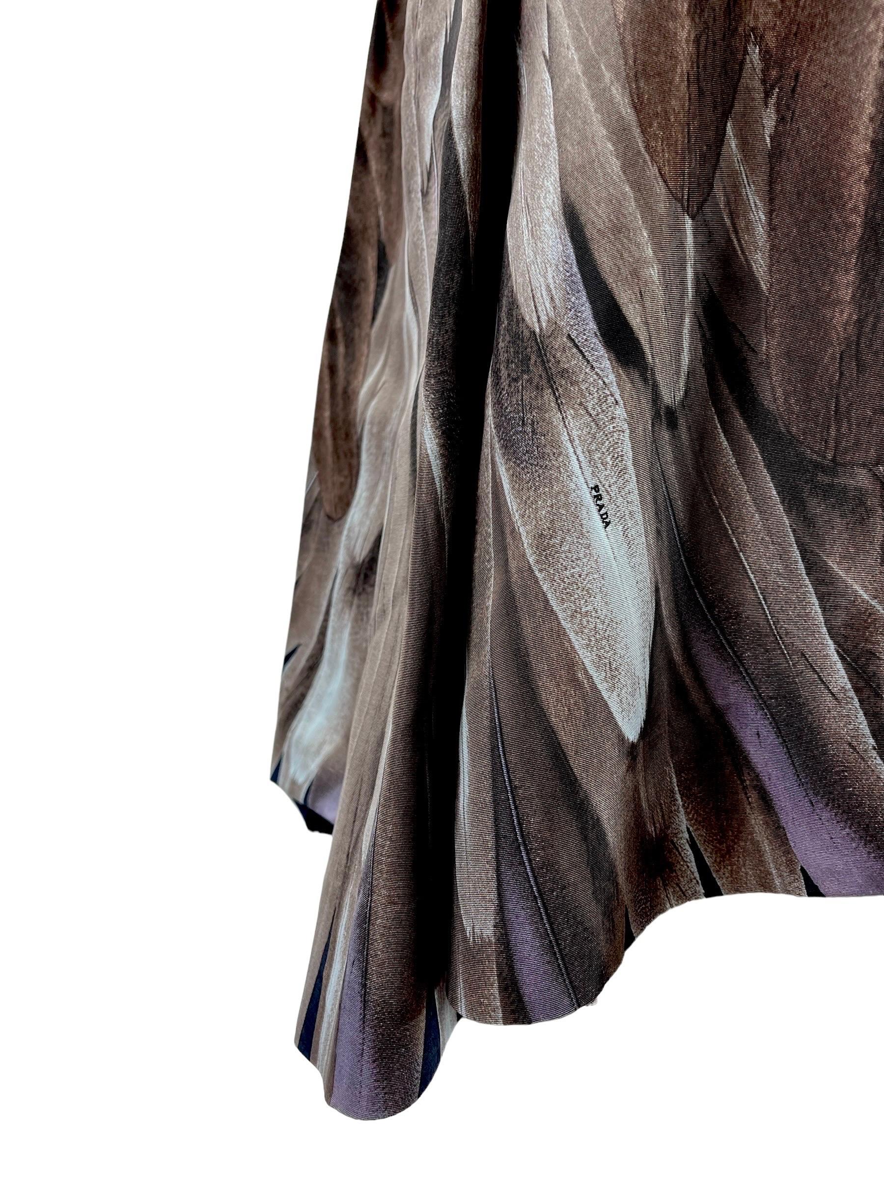 Vintage Runway 2005 Prada Feather Print Silk Taffeta Dress Italian 42 - US 6 en vente 1