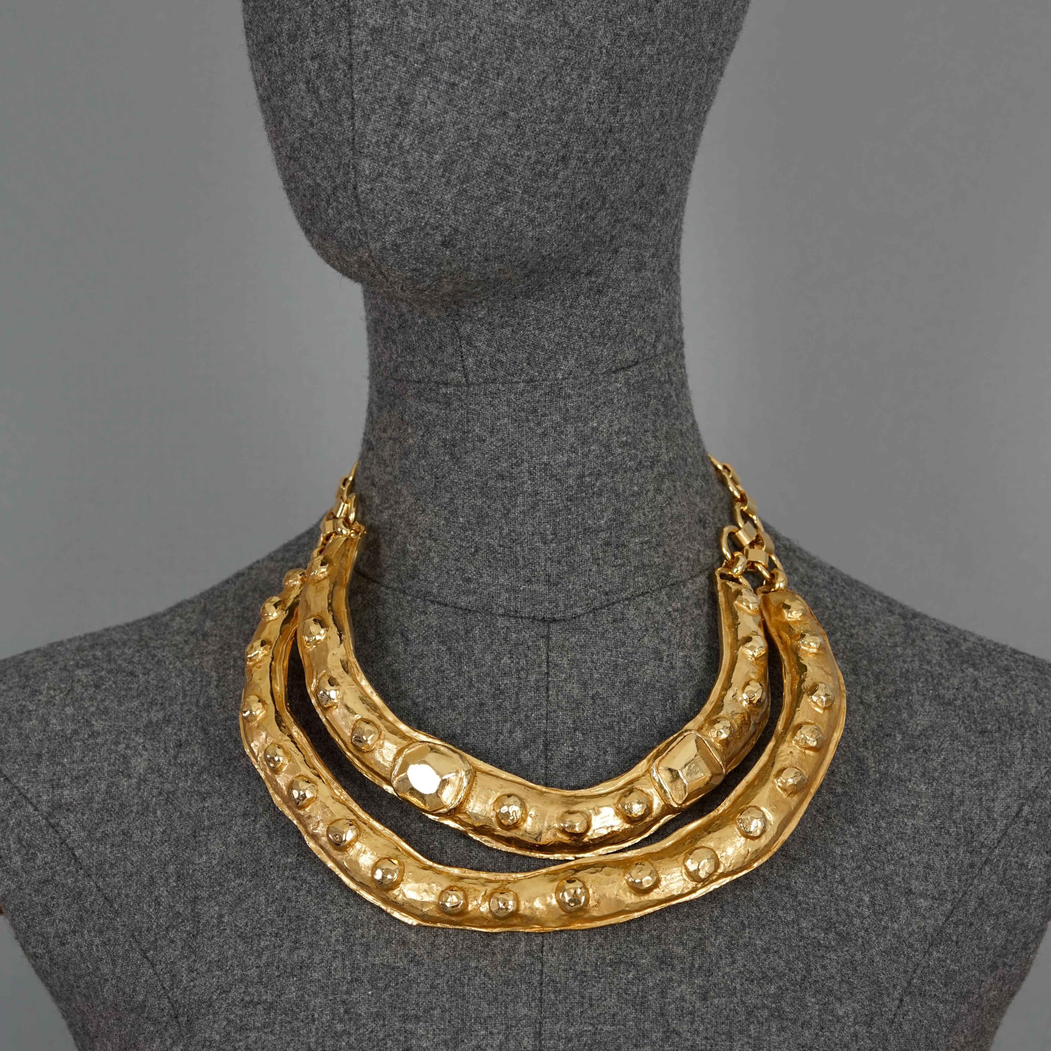 Vintage Runway CHRISTIAN LACROIX Double Layer Masai Rigid Necklace In Excellent Condition For Sale In Kingersheim, Alsace