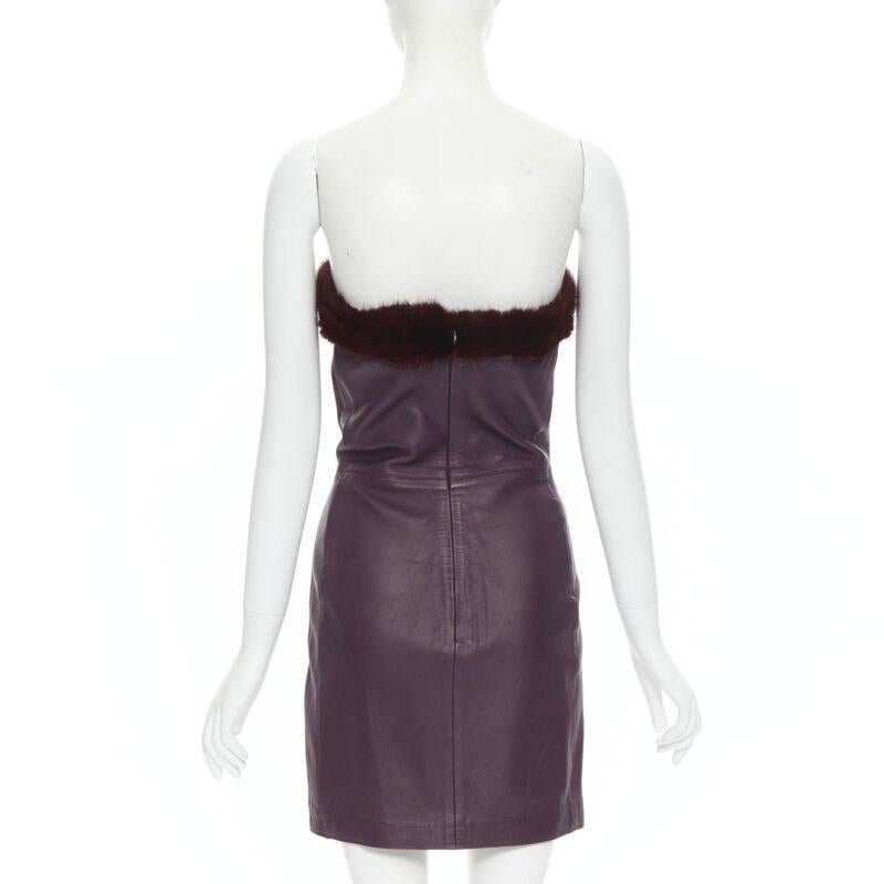 De las mujeres vintage Pasarela GIANNI VERSACE 1997 piel morada mini vestido sin tirantes IT40 en venta