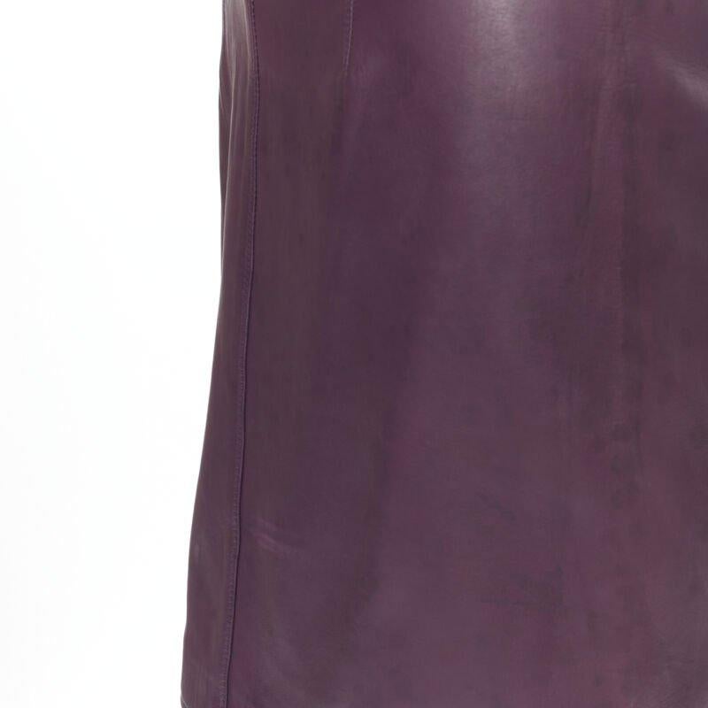 vintage Pasarela GIANNI VERSACE 1997 piel morada mini vestido sin tirantes IT40 en venta 3
