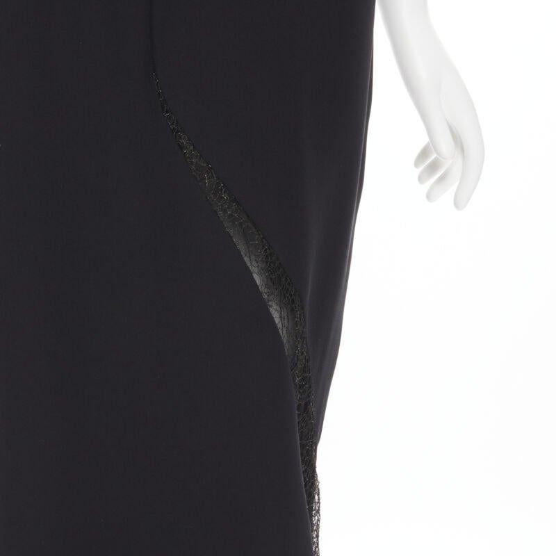 vintage Runway GIANNI VERSACE 1998 noir web sheer lace panel gown IT40 S en vente 4