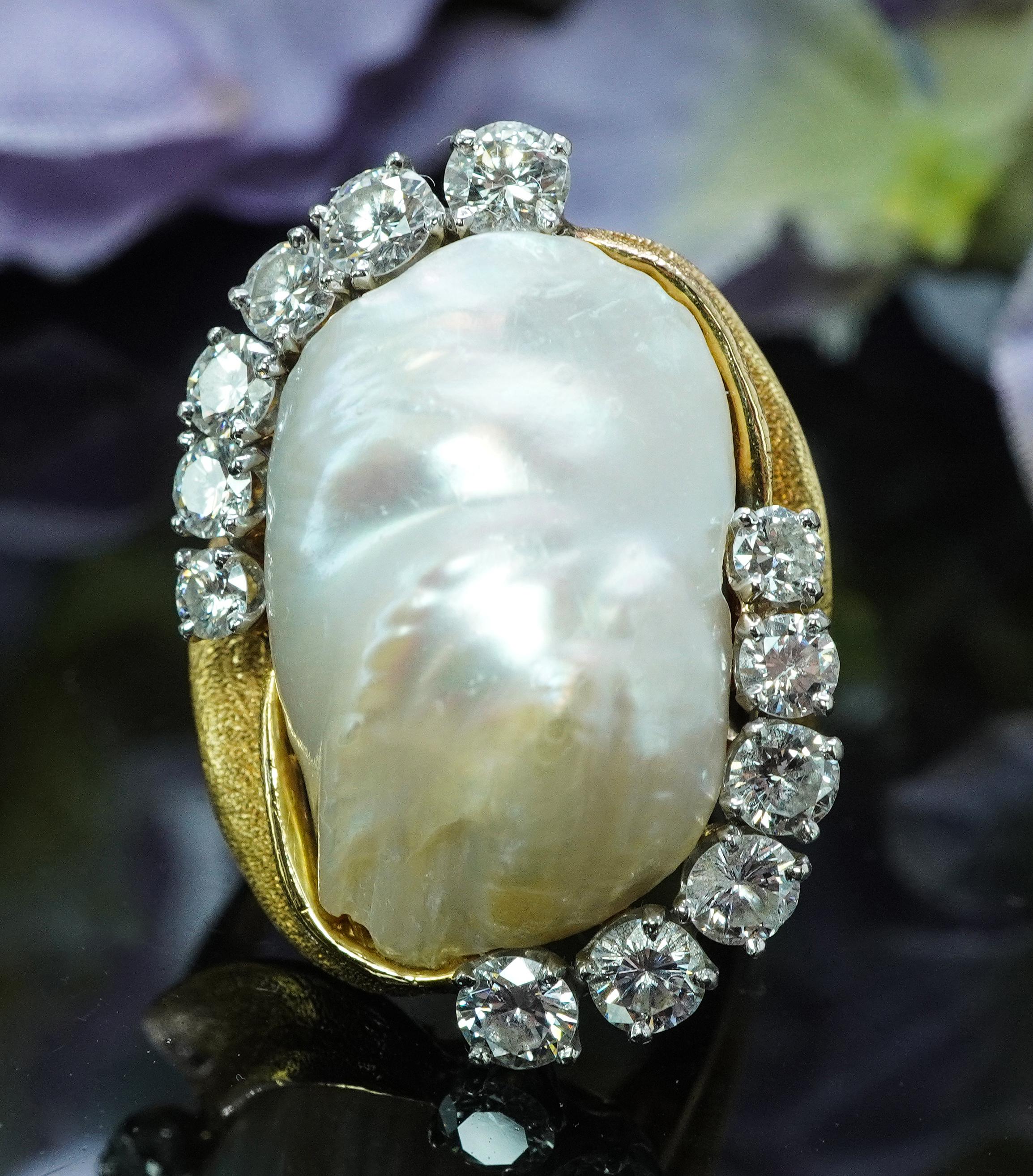Taille ovale Vintage Ruser Pearl Diamond Ring 18K Gold Large HEAVY Estate Designer 1.40ct en vente