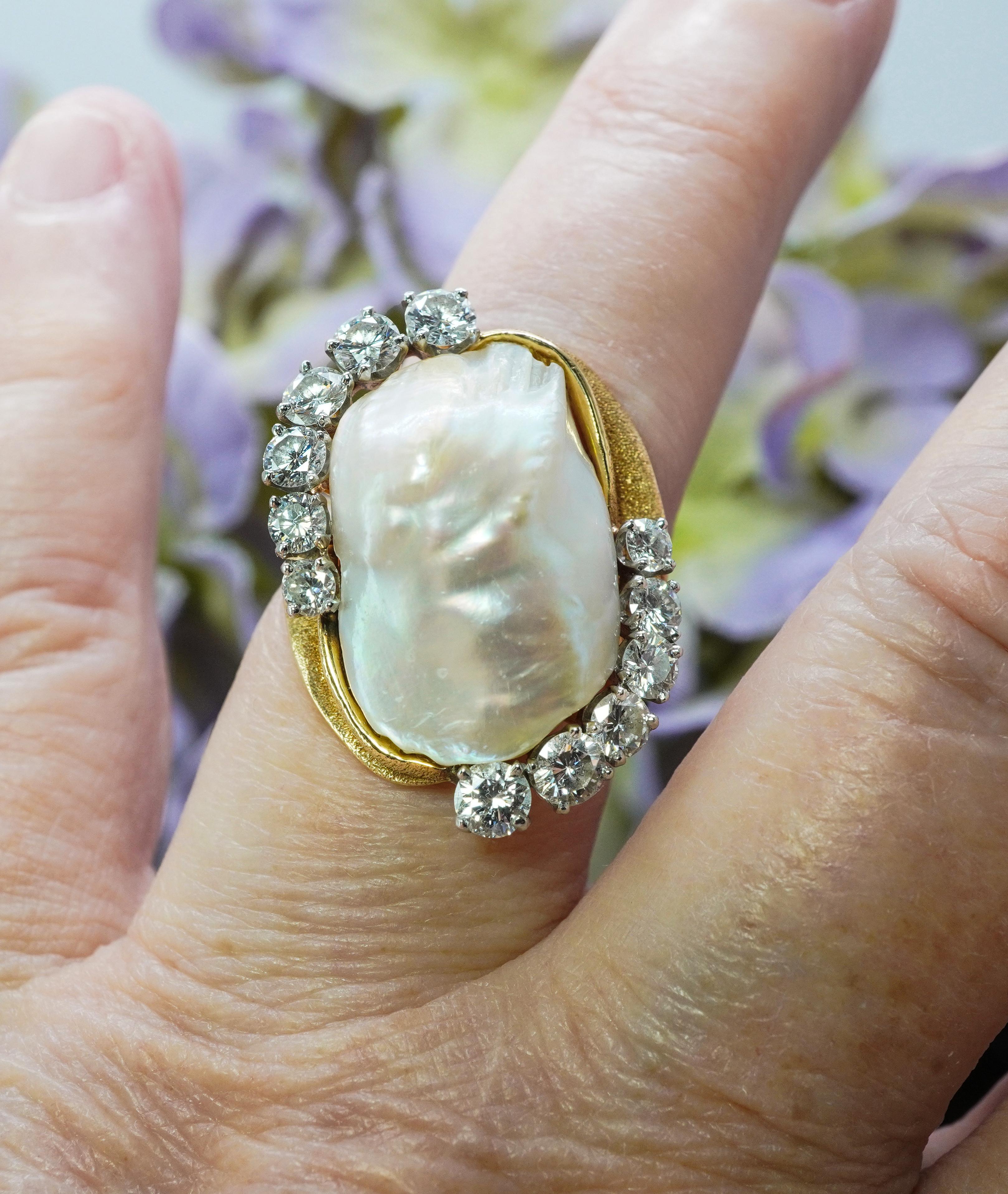Vintage Ruser Pearl Diamond Ring 18K Gold Large HEAVY Estate Designer 1.40ct Bon état - En vente à Brambleton, US