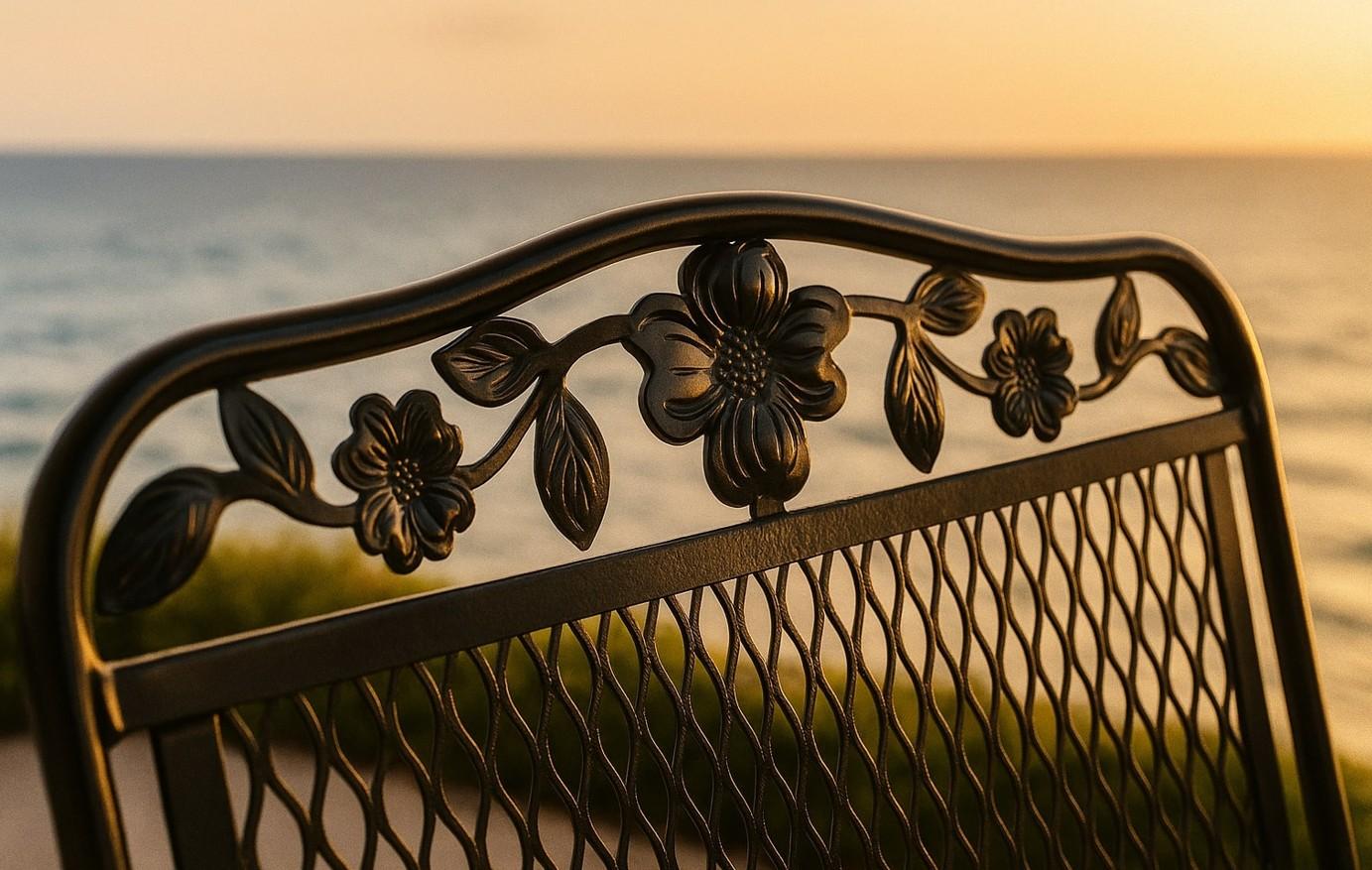 Vintage Russel Woodard Primrose Wrought Iron Family patio Moderno de mediados de siglo en venta