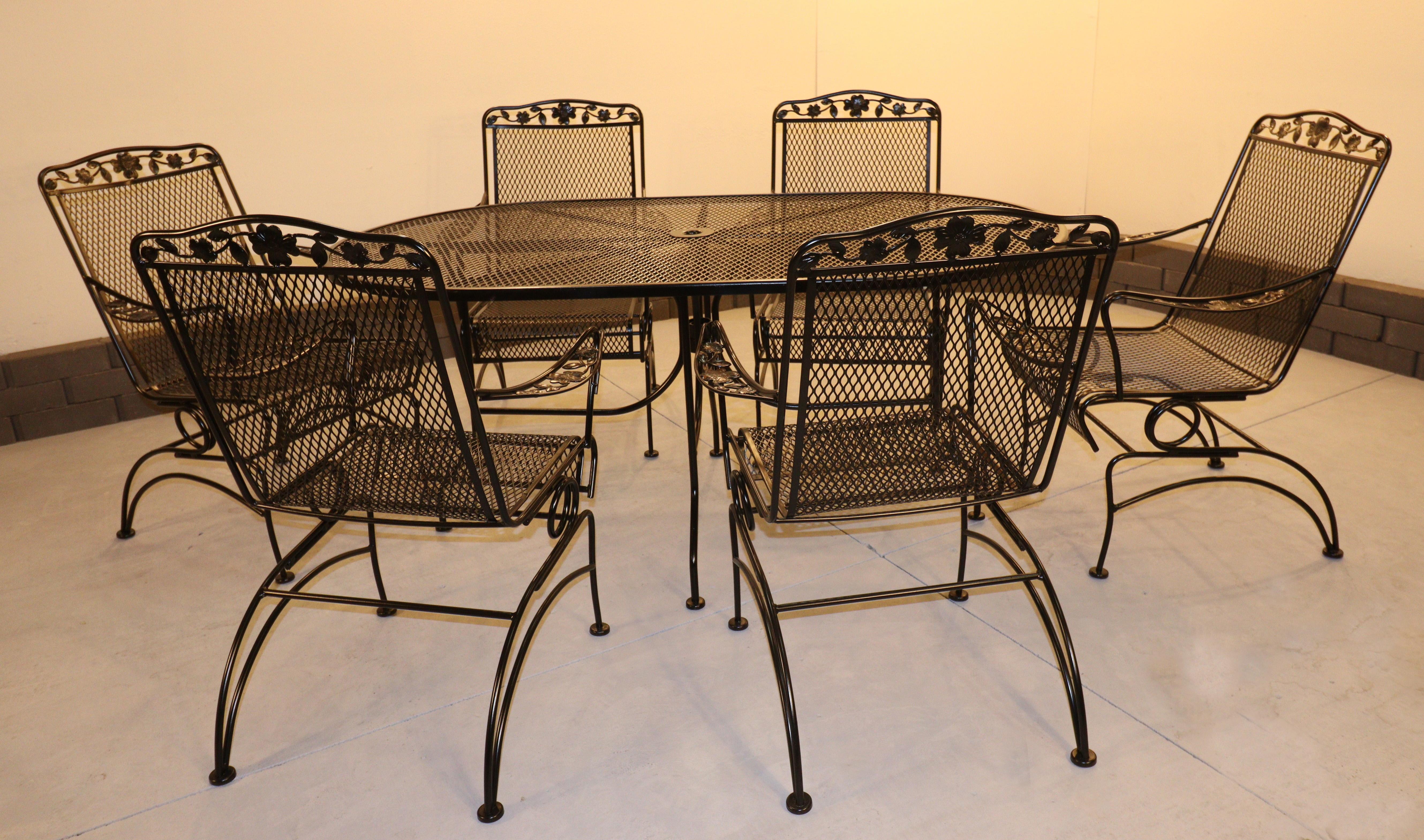 Mid-Century moderno Vintage Russell Woodard Primrose - Patio di famiglia in ferro battuto in vendita