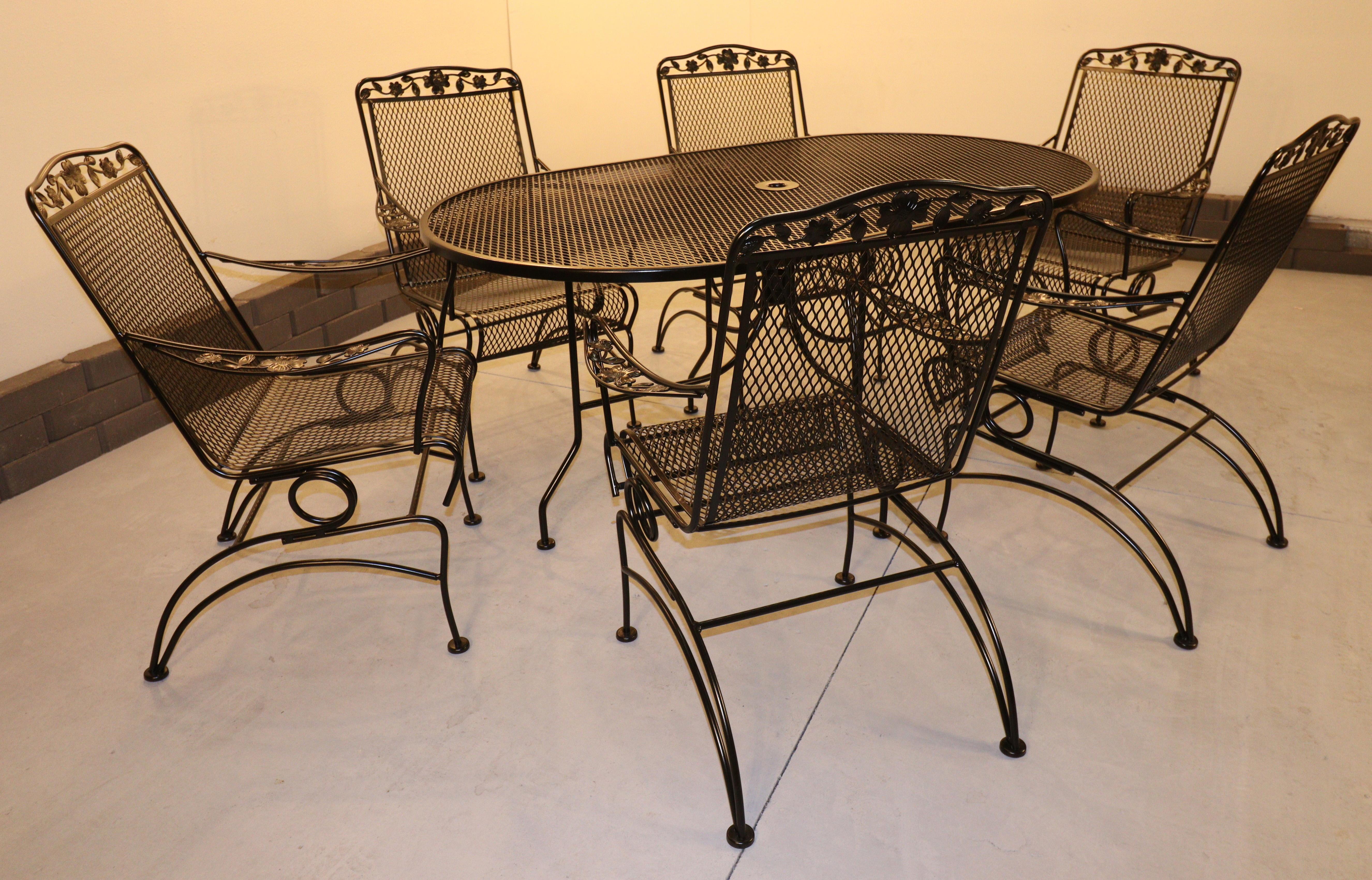 Saldato Vintage Russel Woodard Primrose Wrought Iron Family patio in vendita
