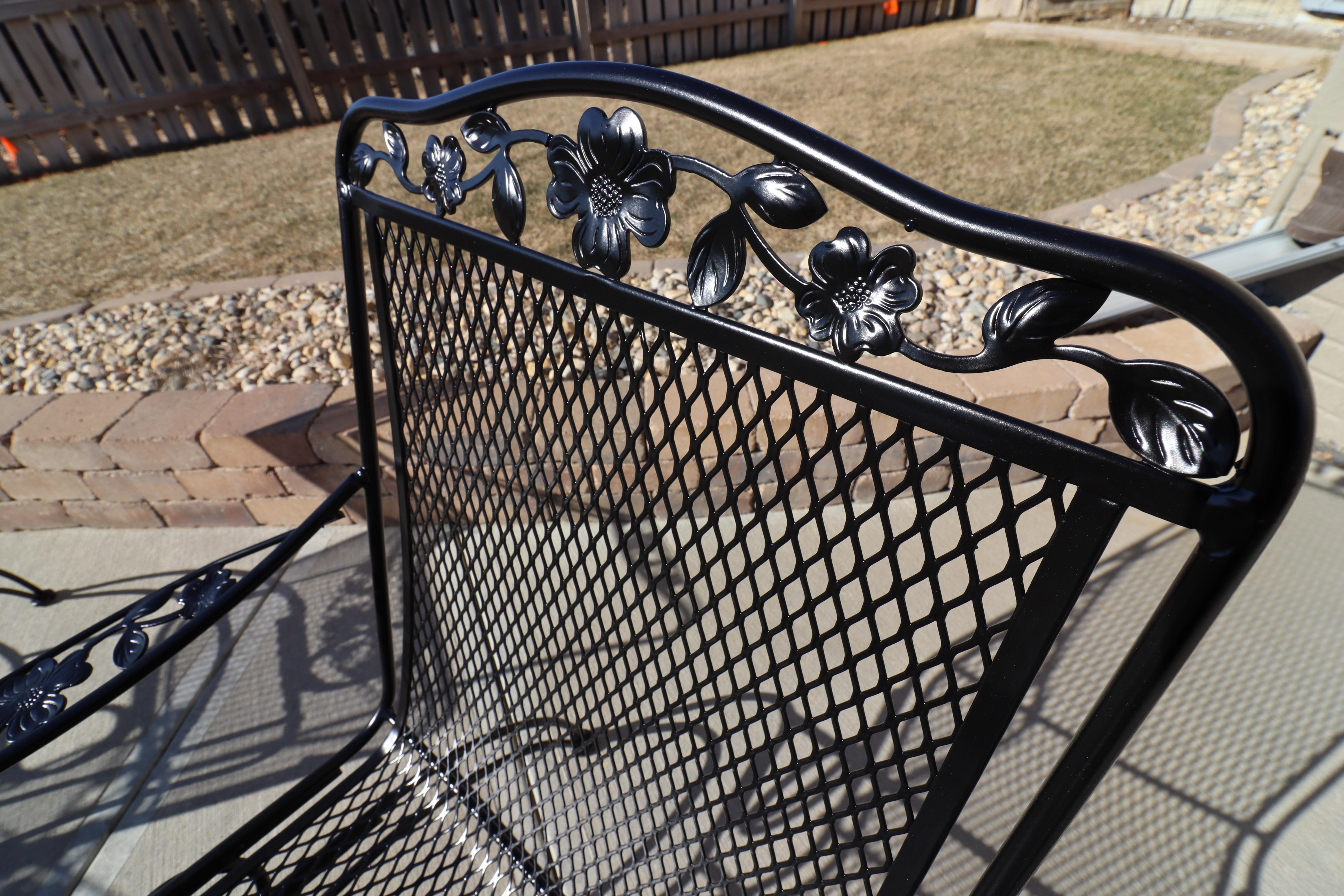 20th Century Vintage Russel Woodard Primrose Wrought Iron Family Relax Chairs For Sale