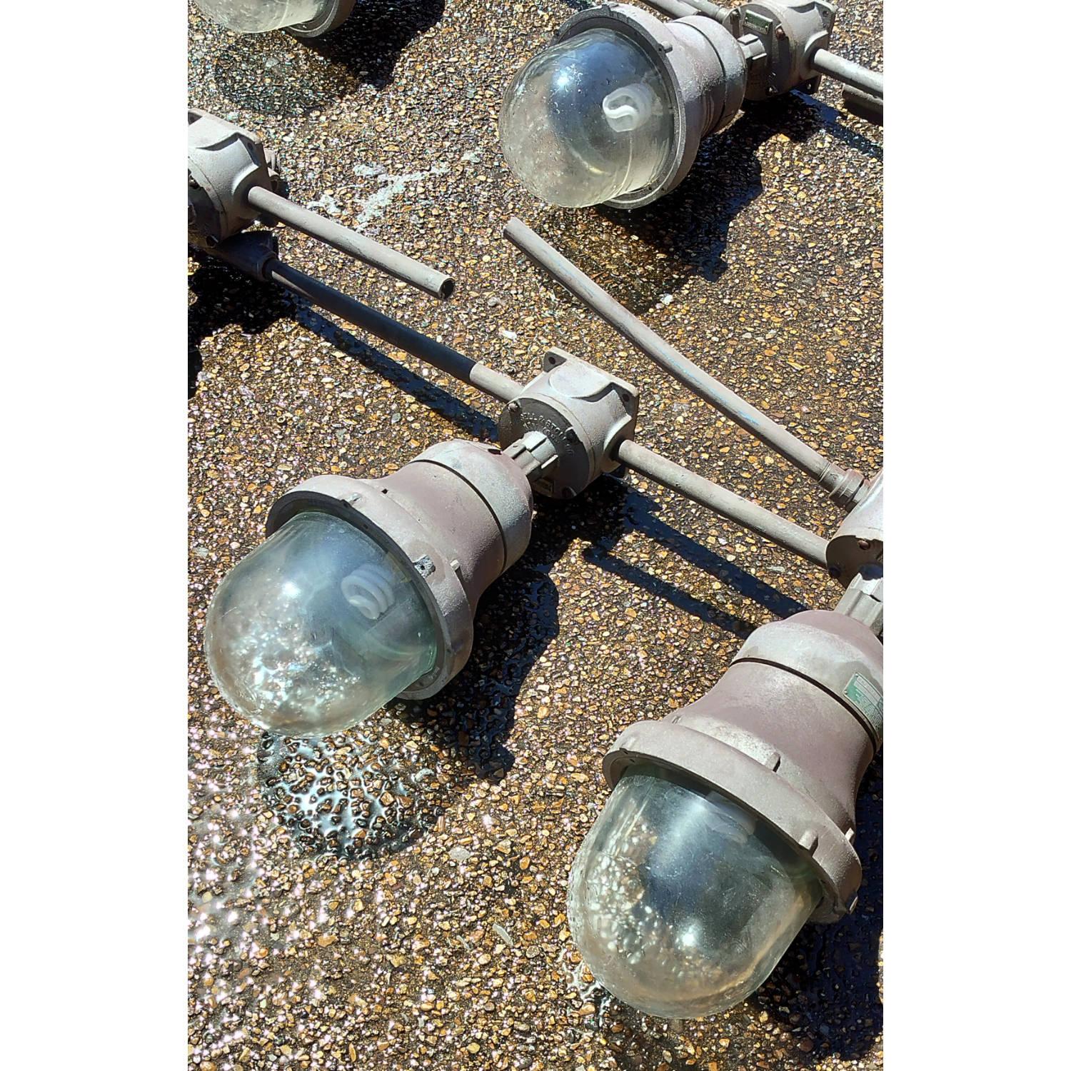 Vintage Russell & Stoll Cast Aluminum Industrial Warehouse Loft Factory Lights For Sale 3