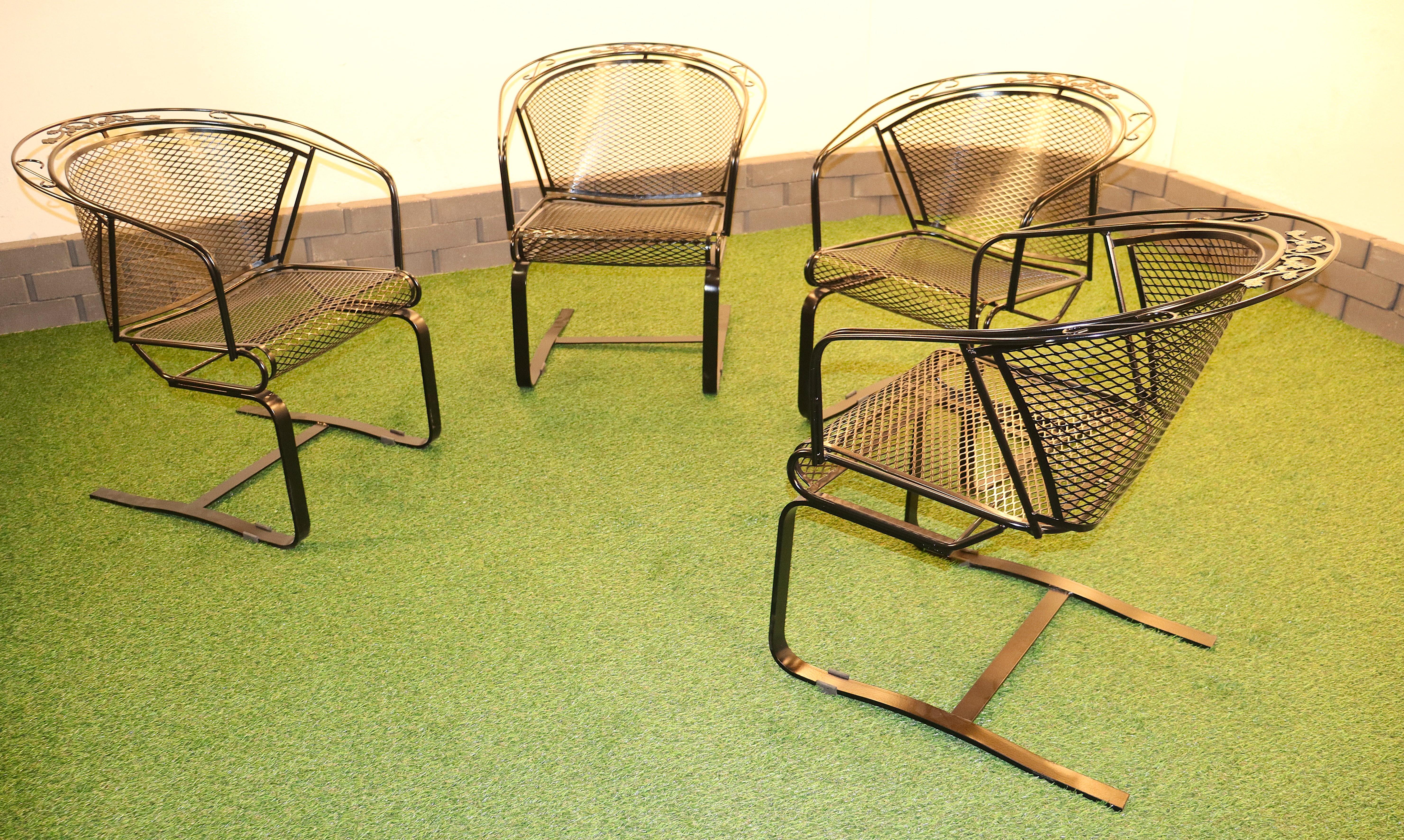 Vintage Russell Woodard Acorn and Oak Leaf Wrought Iron Rockers With Table For Sale 5