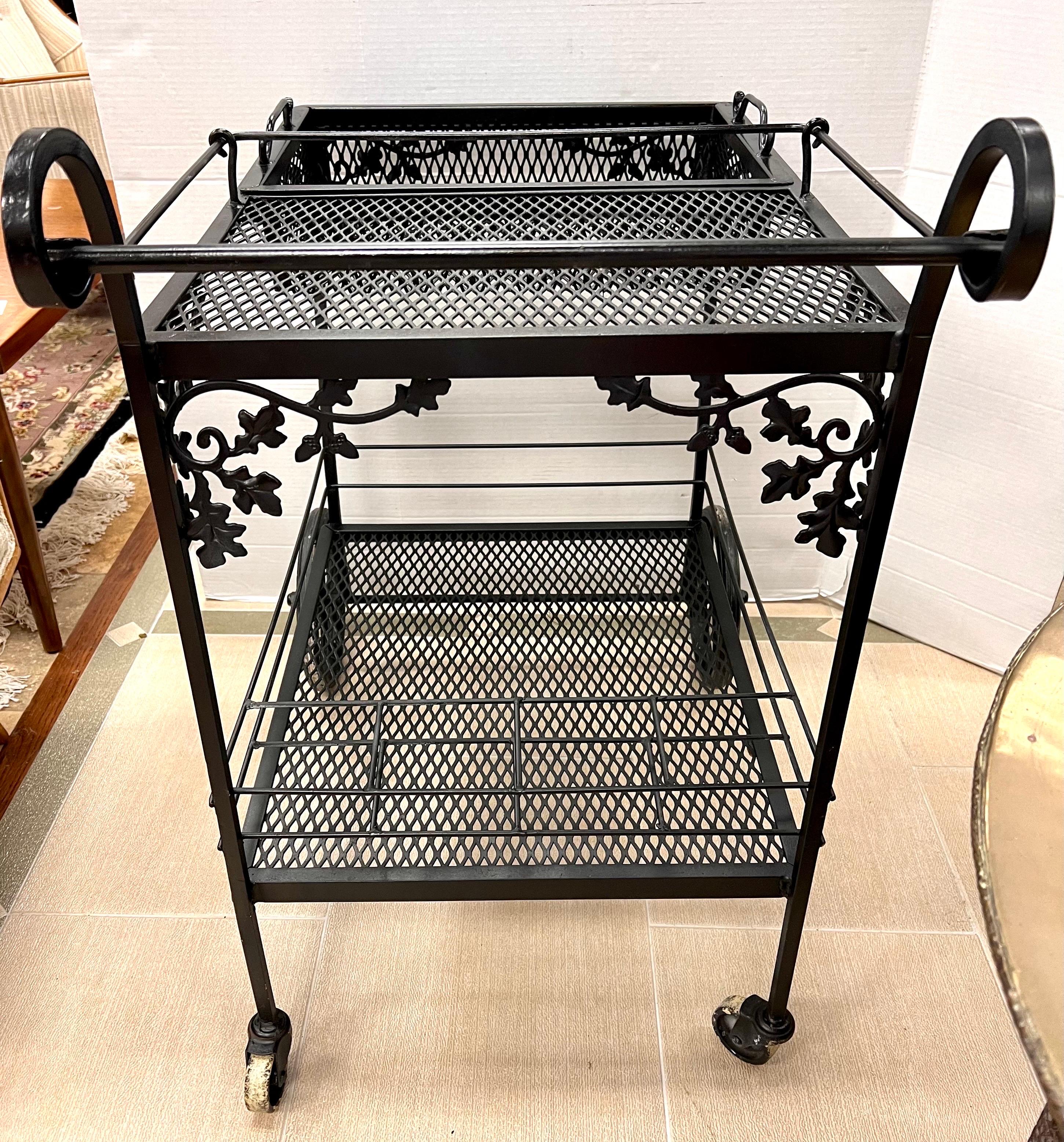 Vintage Russell Woodard Black Iron Rolling Bar Cart Removable Tray 1