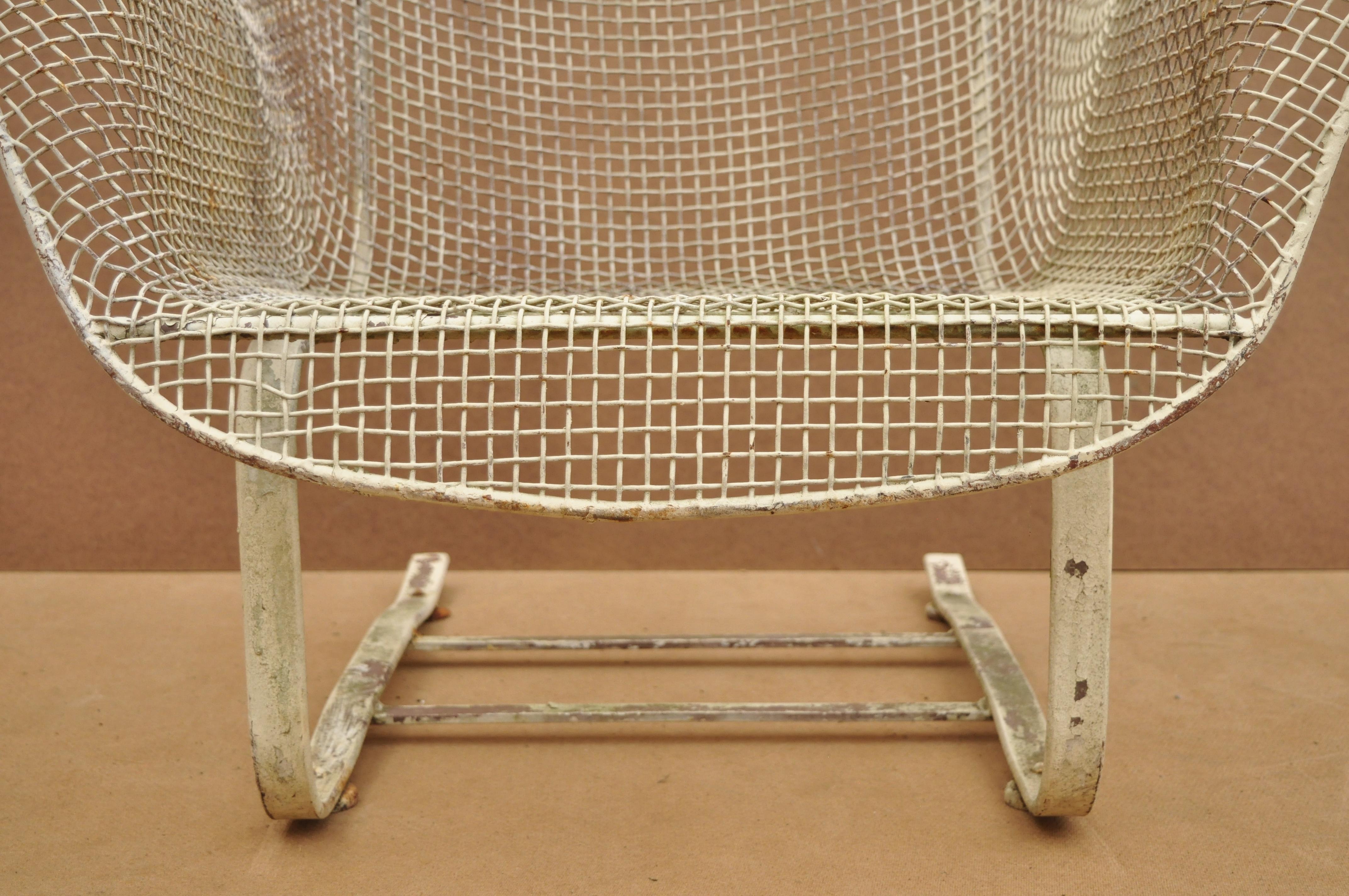 American Vintage Russell Woodard Sculptura Metal Mesh Wrought Iron Bouncer Lounge Chair