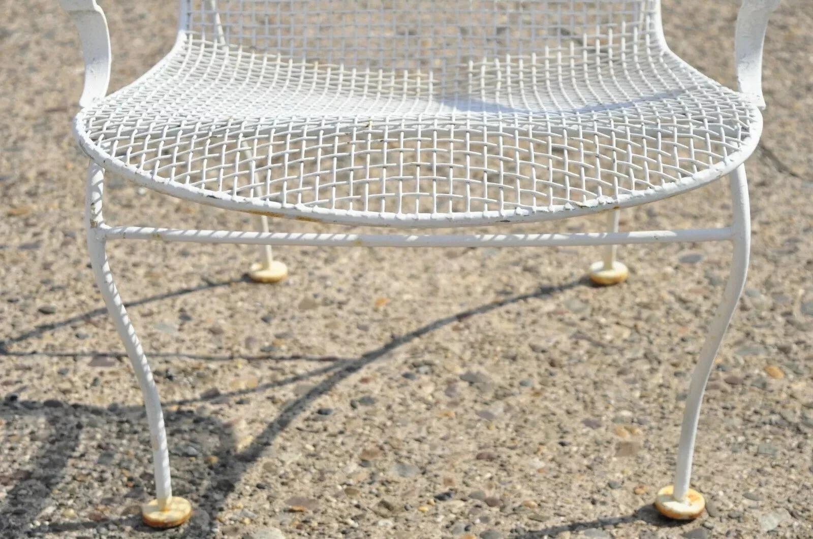 Fauteuil de salle à manger de patio Sculptura en fer moderne du milieu du siècle dernier de Russell Woodard Bon état - En vente à Philadelphia, PA