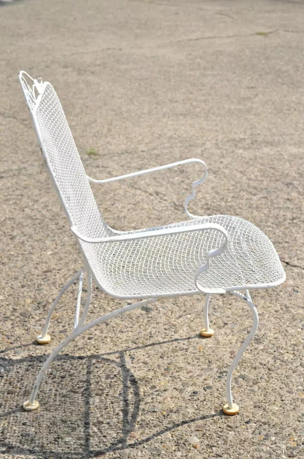 XX secolo Vintage Russell Woodard Sculptura Mid Century Modern Iron Patio Dining Arm Chair in vendita