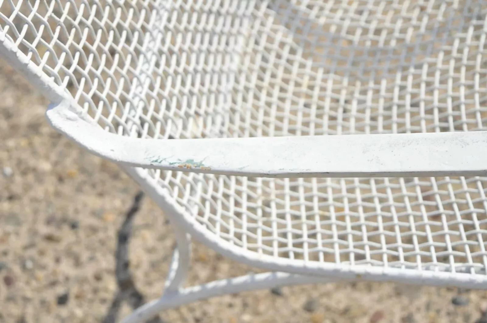 Fer forgé Fauteuil de salle à manger de patio Sculptura en fer moderne du milieu du siècle dernier de Russell Woodard en vente
