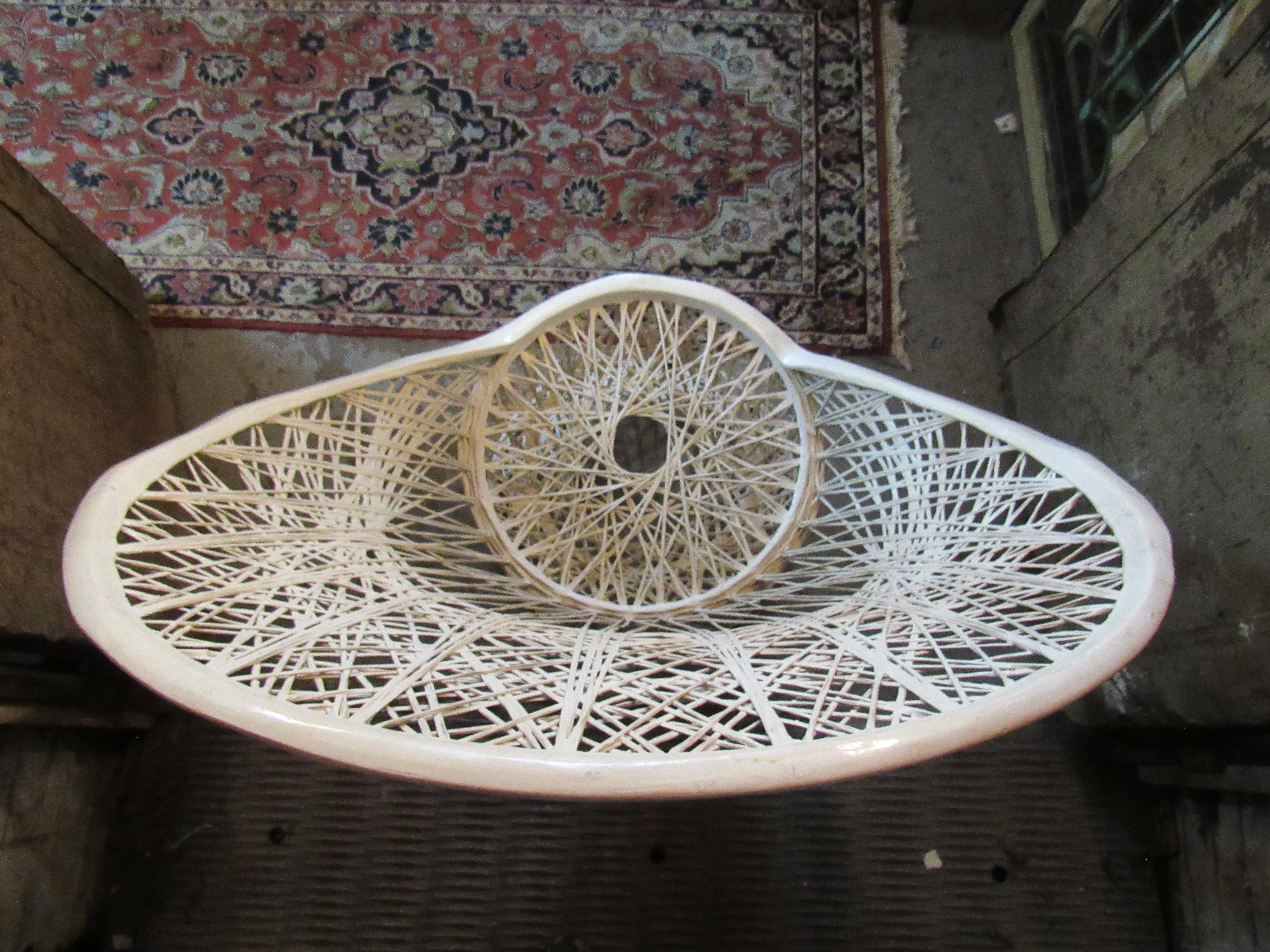 Chaise paon vintage Russell Woodard en fibre de verre filée Bon état - En vente à Brooklyn, NY