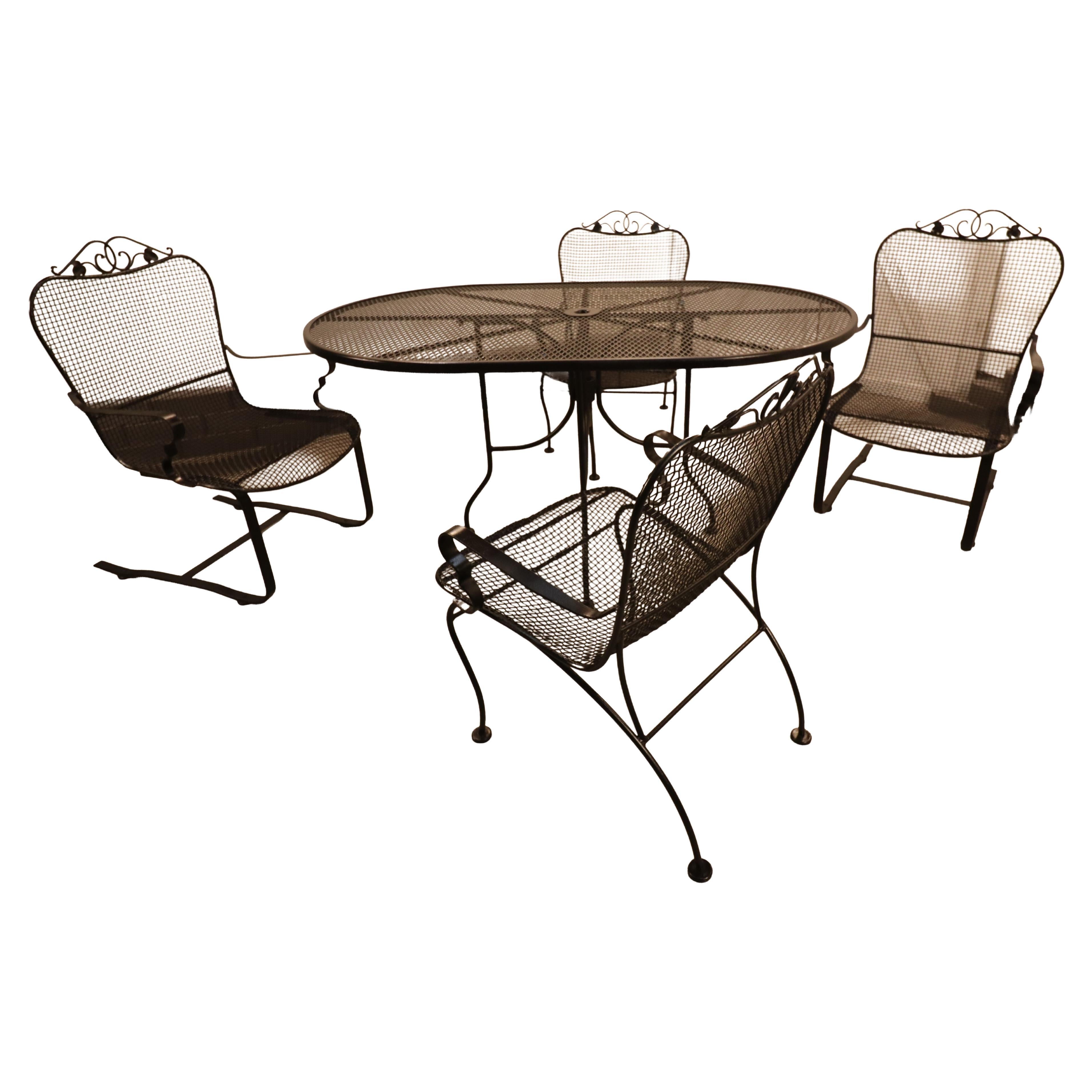 Vintage Russell Woodard Wrought Iron Sculptura Patio Set