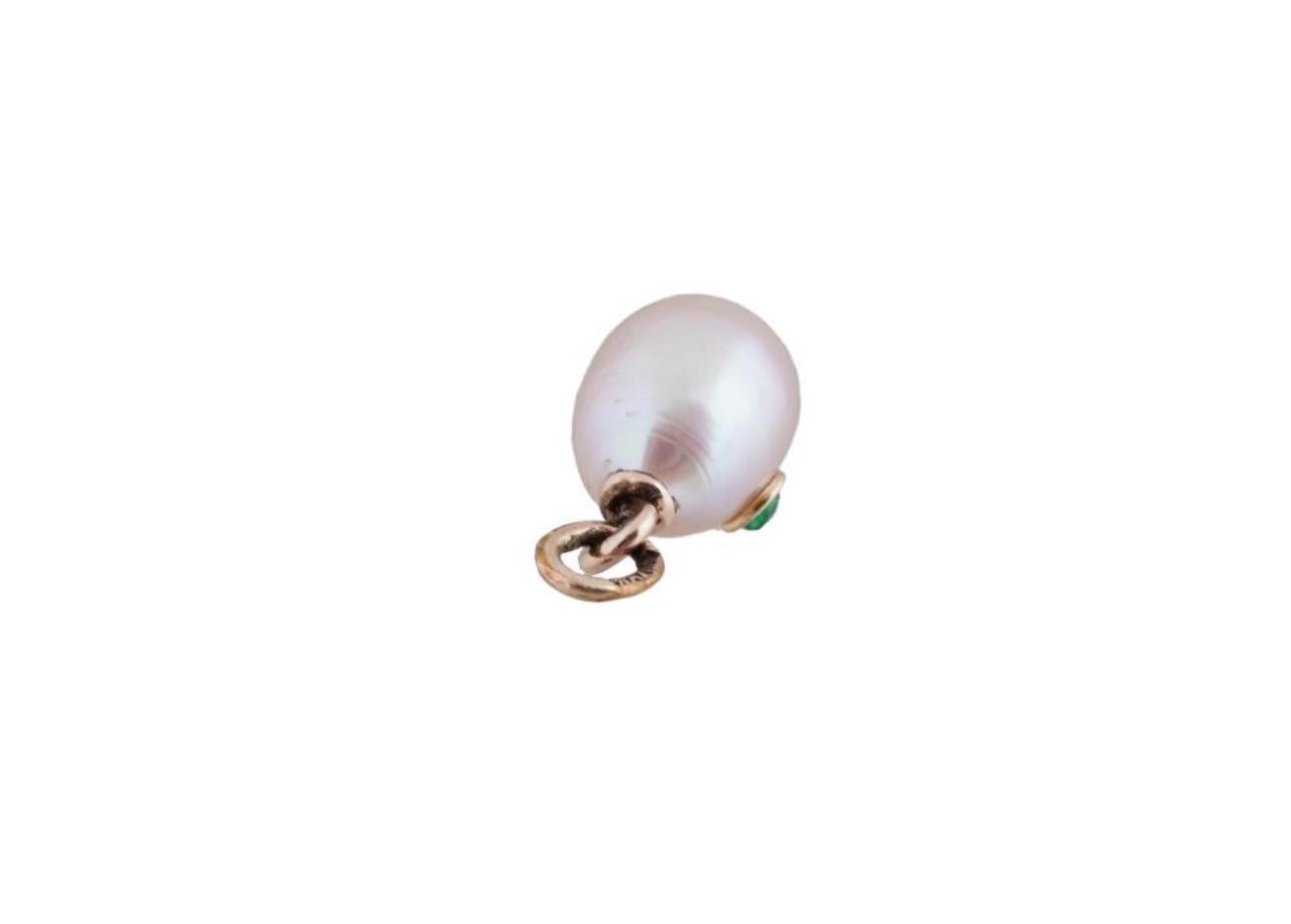 Vintage Russian 14K Gold Pearl and Emerald Egg Pendant Necklace For Sale 2