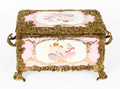 Vintage Russian Revival Rose Pink Porcelain Jewellery Casket, 20th Century
