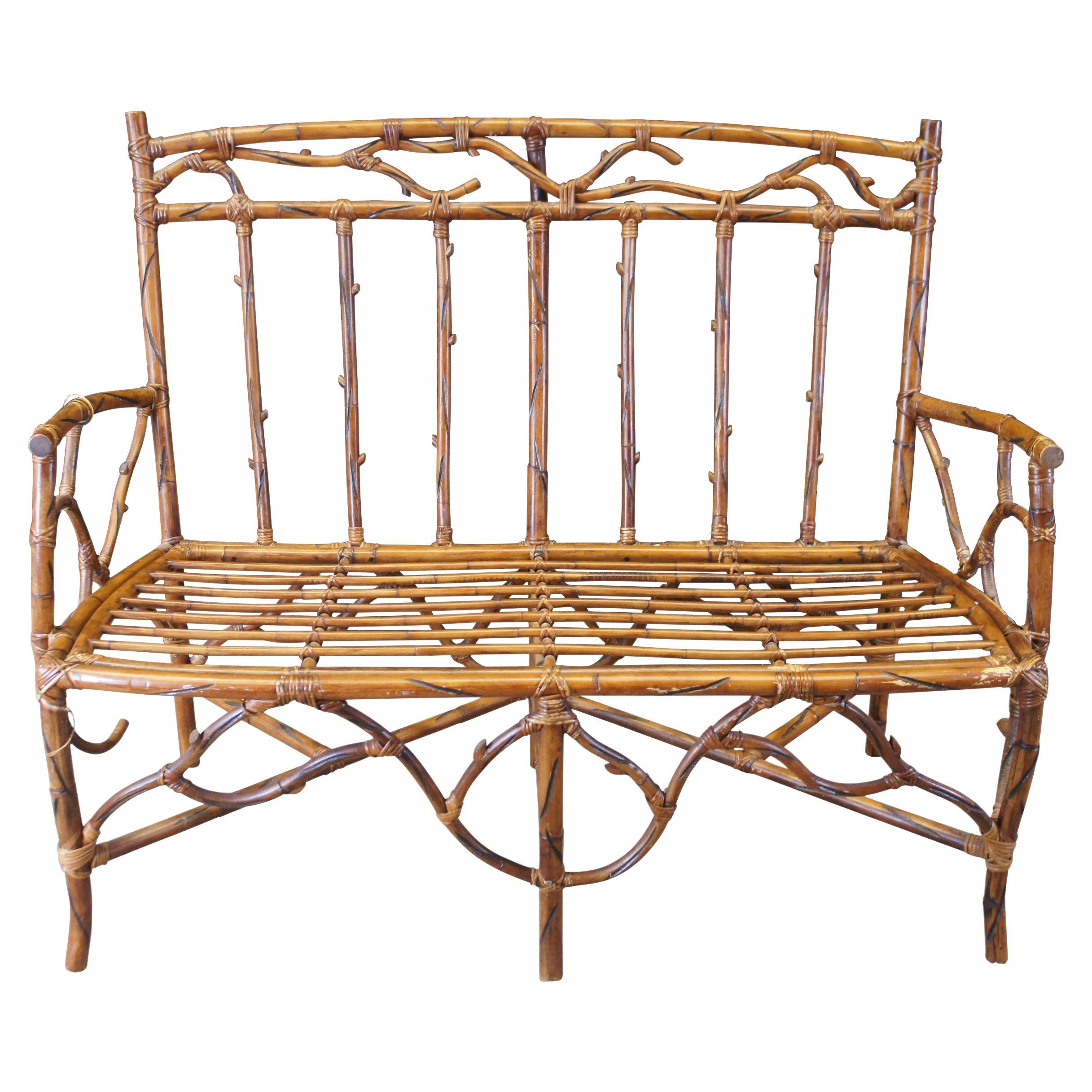 Vintage Rustic Bamboo Rattan Bent Wood Adirondak Tree Branch Bench Settee im Angebot