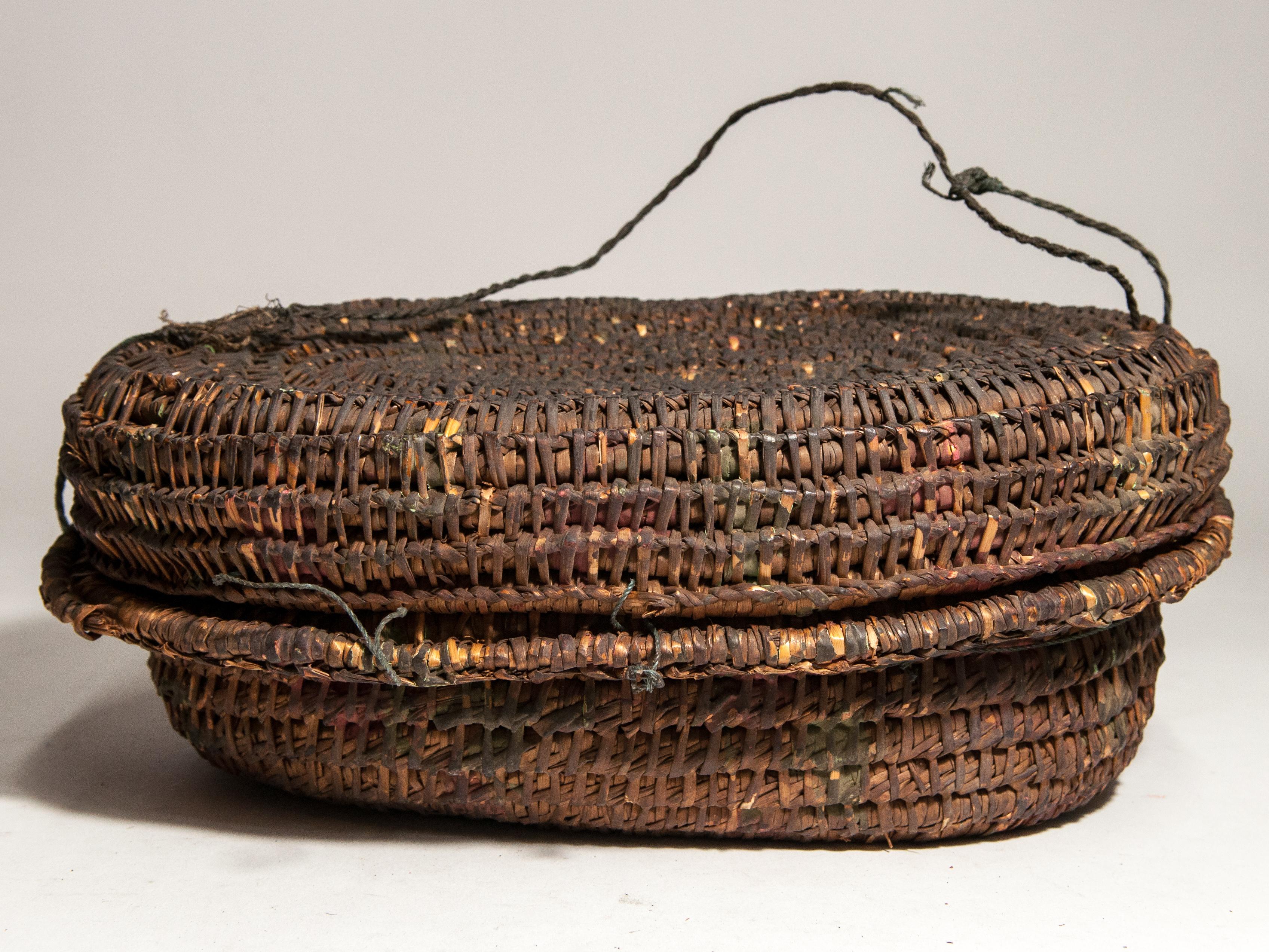 Nepalese Vintage Rustic Basket Box from the Tharu of Nepal, Mid-20th Century