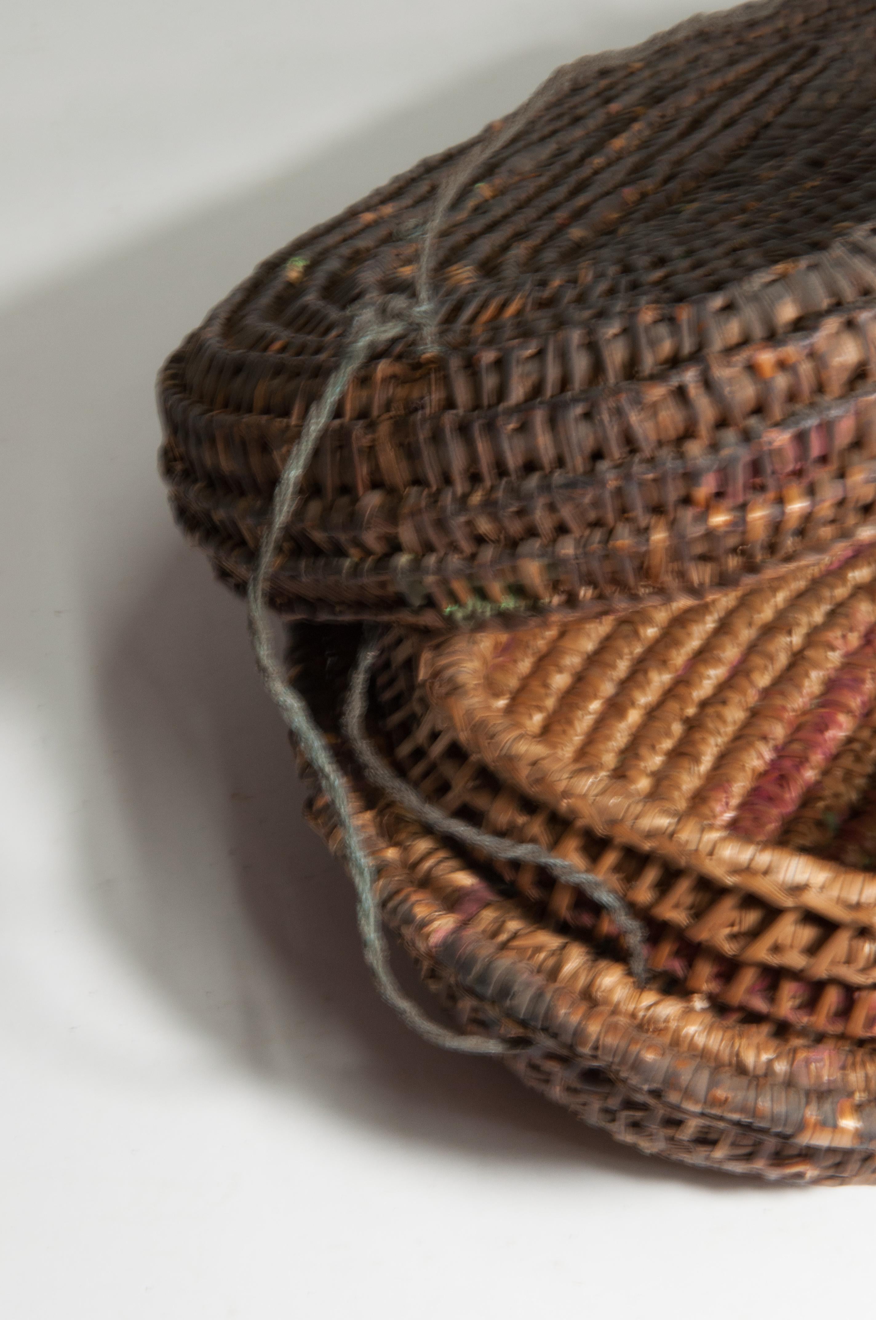 Vintage Rustic Basket Box from the Tharu of Nepal, Mid-20th Century 3