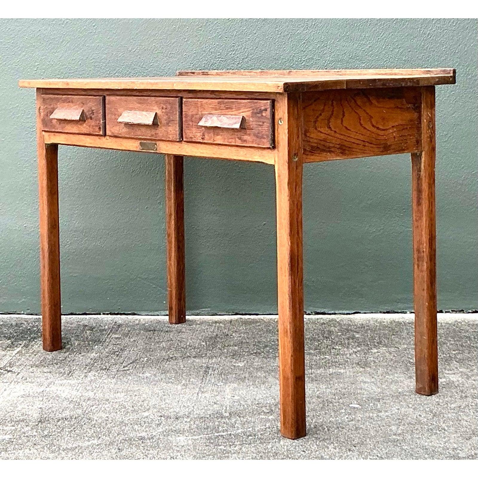 Vintage Rustikaler I. Christiansen Werkbank-Schreibtisch (20. Jahrhundert) im Angebot