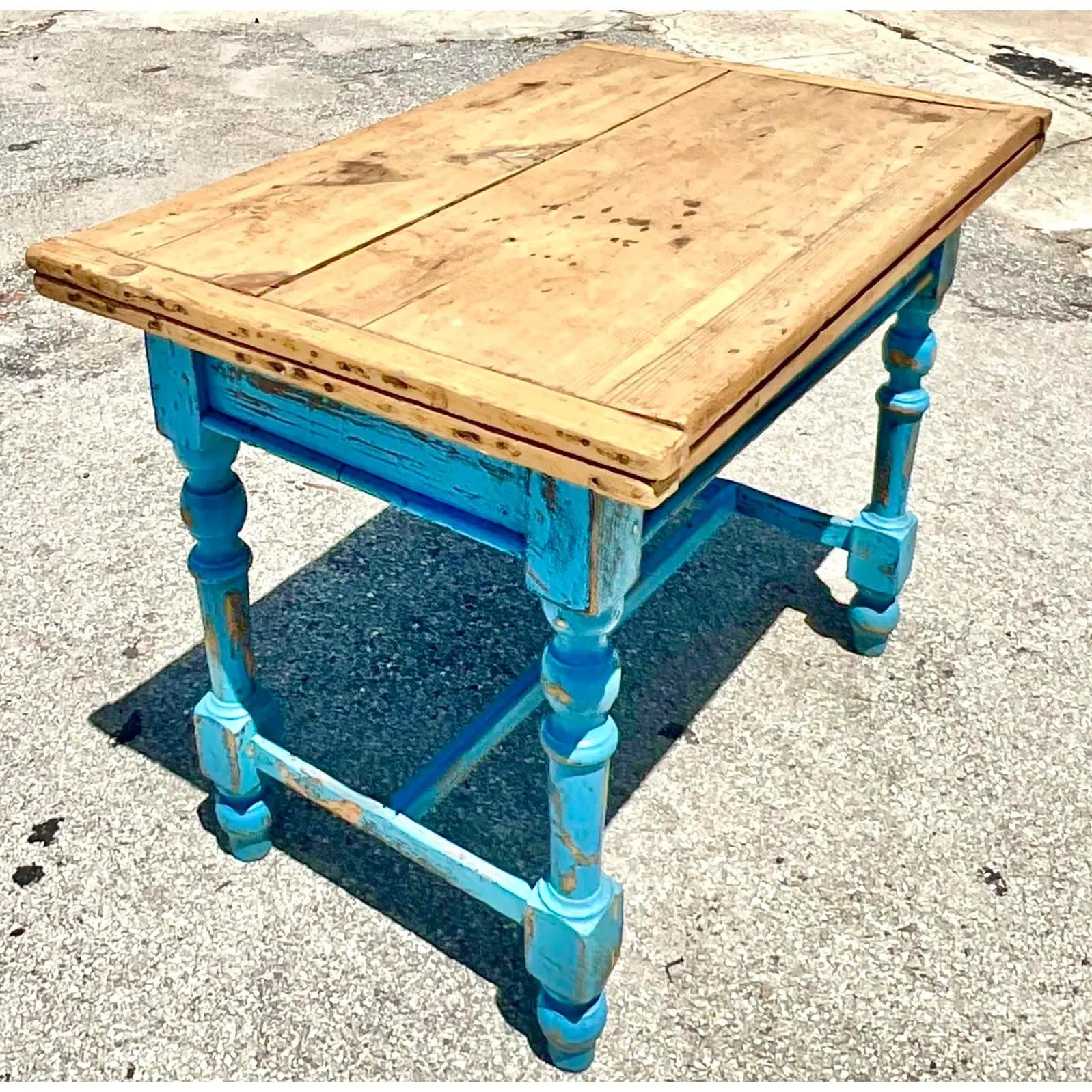 North American Vintage Rustic Expanding Farm Table For Sale