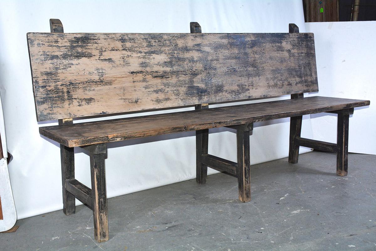 Great bench, all parts are one piece boards with distressed black paint. Perfect to be used to pull up to a table for dining or used in mudroom and entry hall way in a farm house setting
Seat height - 19.25