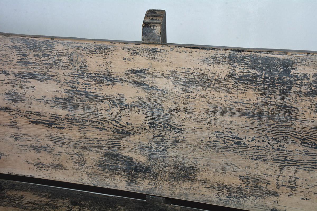 Vintage Rustic Farm Bench with Back In Good Condition In Sheffield, MA