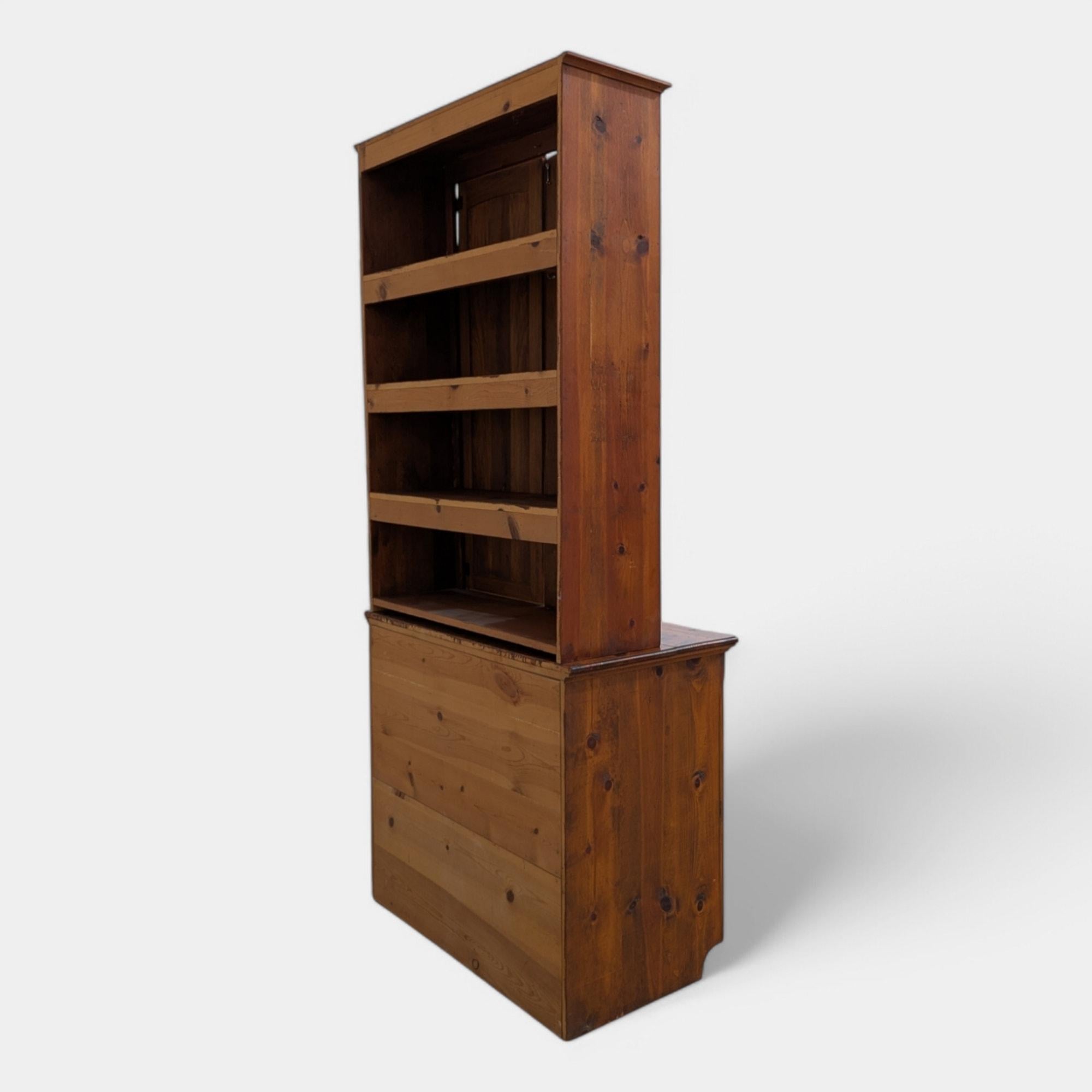 Vintage Rustic Farmhouse Cupboard in Solid Knotty Pine, circa 1950s In Good Condition For Sale In Rancho Cucamonga, CA