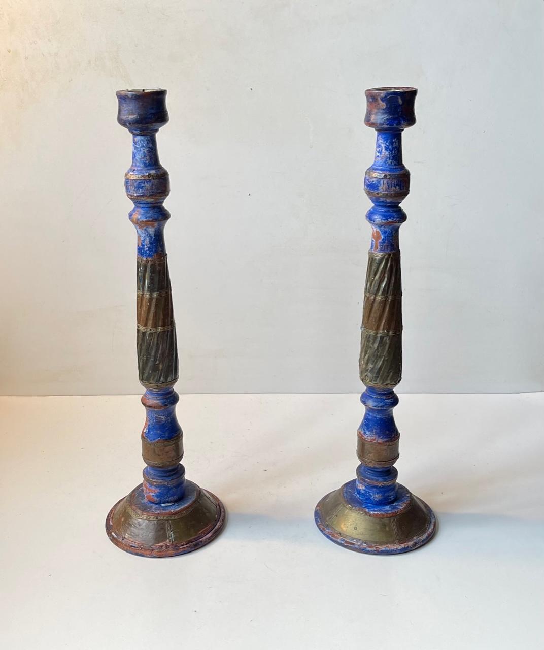 Asian Vintage Rustic Large Candlesticks in Painted Wood For Sale