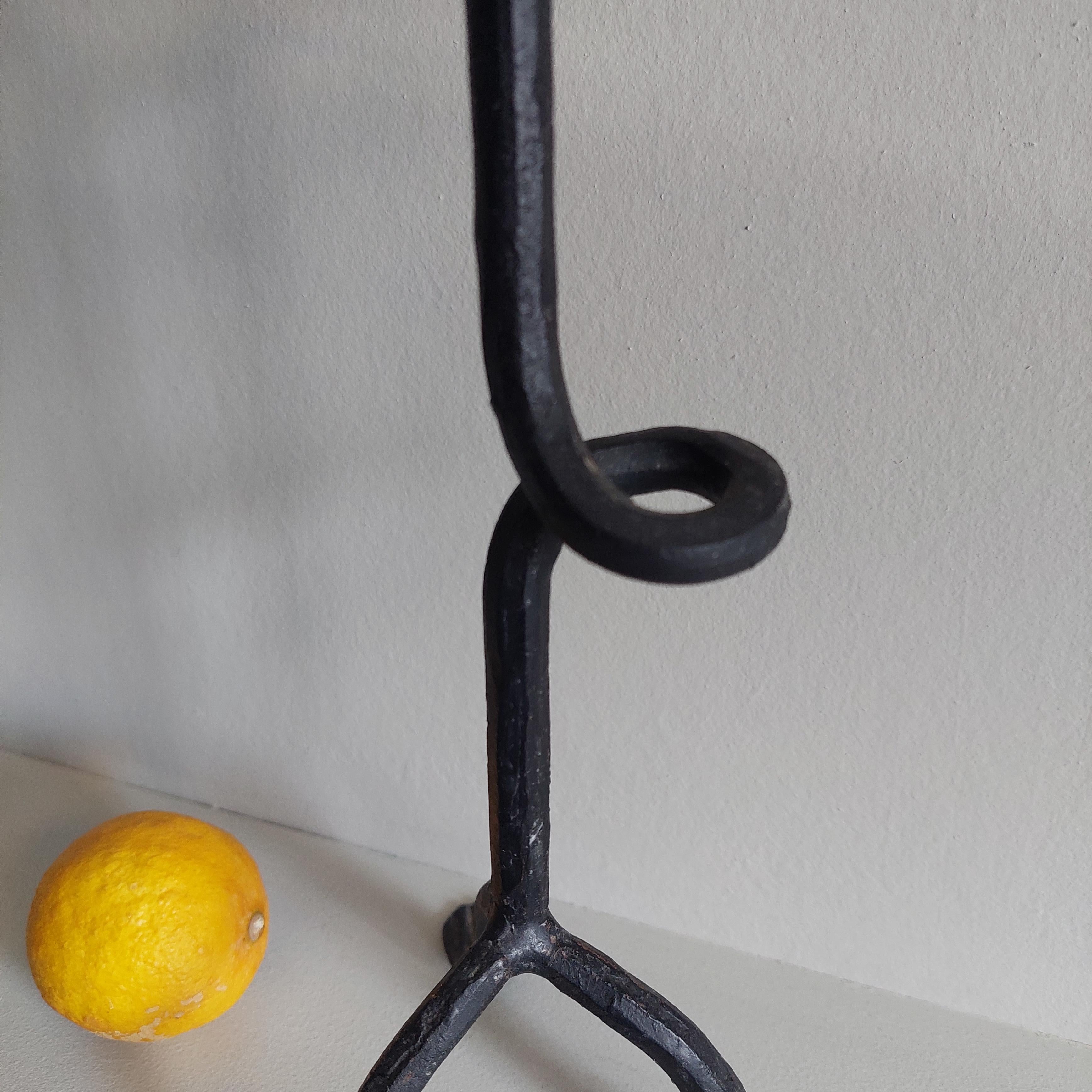 Vintage Rustic Loop Wrought Iron Tripod Candle Stick Holder Candlestick, 50s For Sale 3