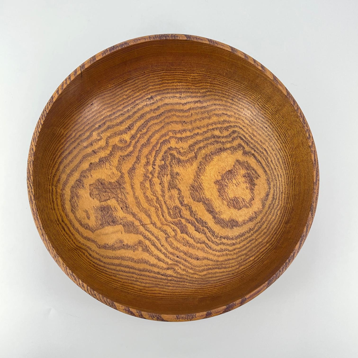 farmhouse wooden bowl