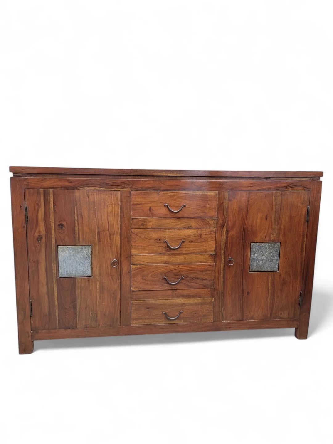 Vintage Rustic Reclaimed Barnwood Sideboard

Gorgeous vintage rustic reclaimed barnwood, heavy live edge 2-door/4-drawer sideboard. Made of beautiful multi-toned aged French Oak with gorgeous pronounced grain, a matching slate insert and finely hand